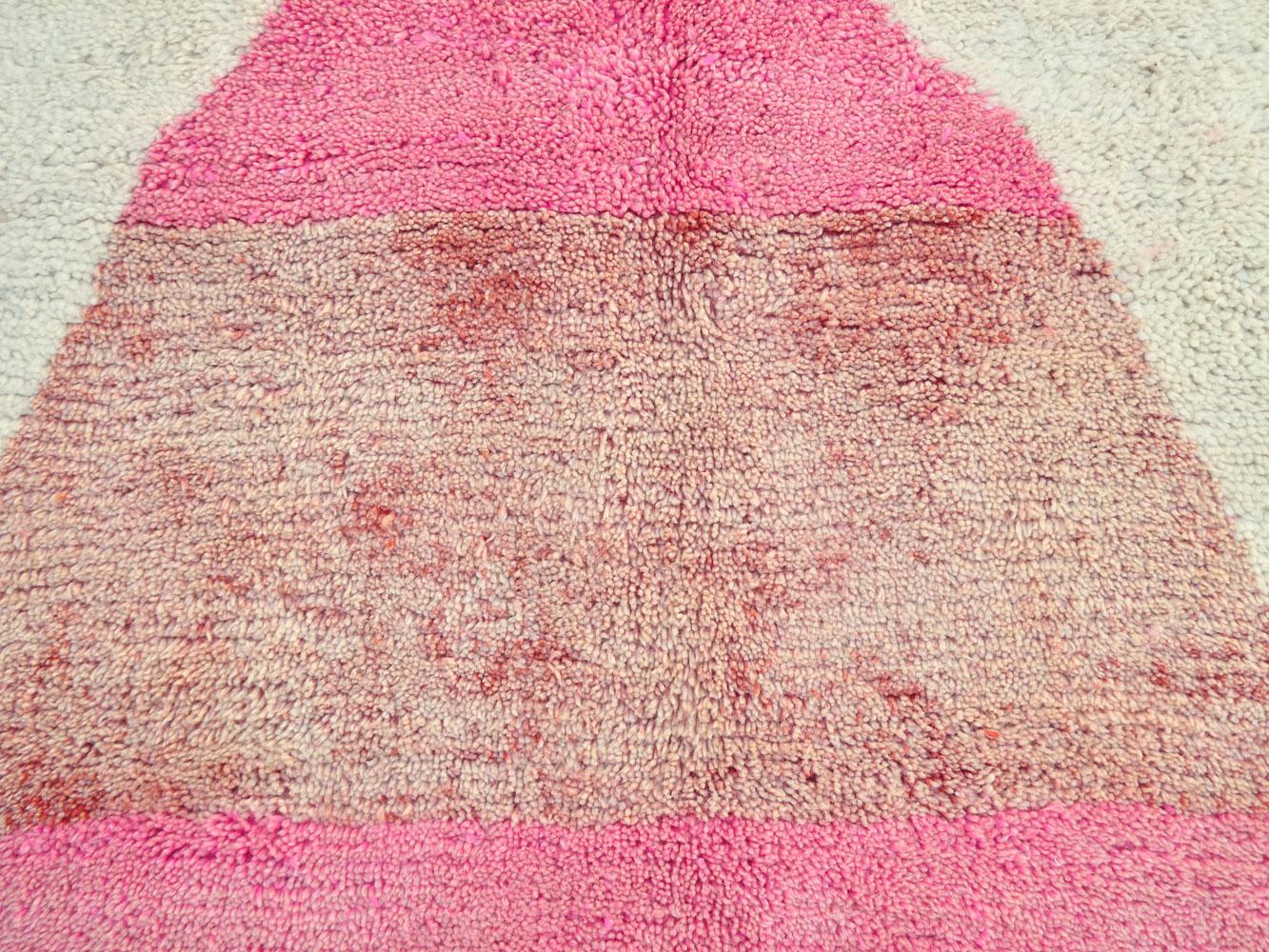 Marocain Tapis Azilal marocain vintage 6'7 x 10'2 en vente