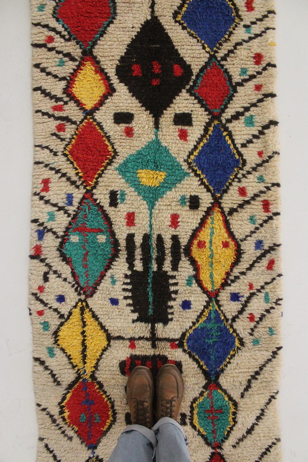 Vintage Moroccan Azilal runner rug - 3.1x11.3feet / 95x345cm For Sale 2