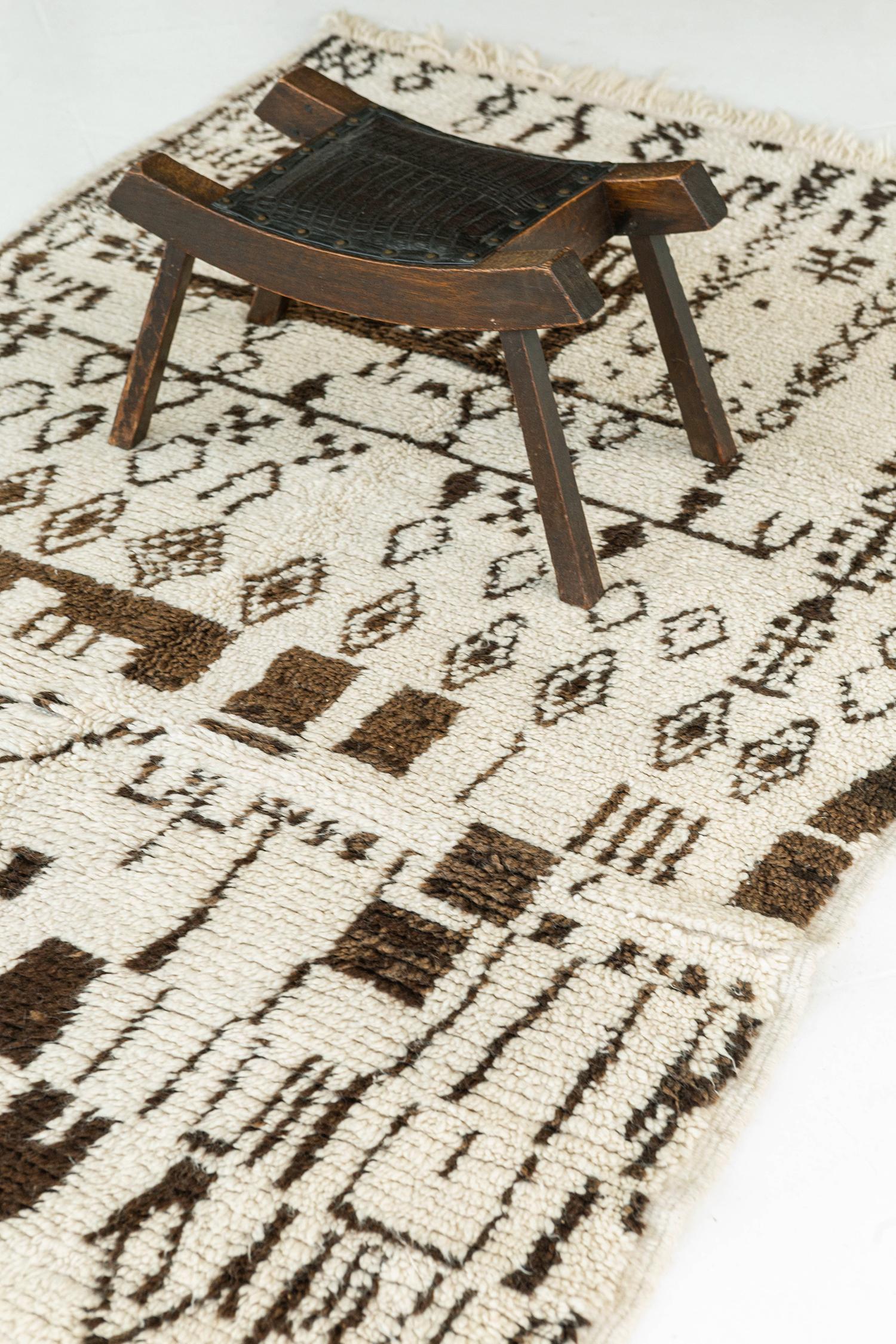 Marokkanischer Berberteppich mit Azilal-Stammes-Muster (Handgeknüpft) im Angebot