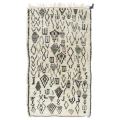Tapis berbère marocain vintage de la tribu Azilal