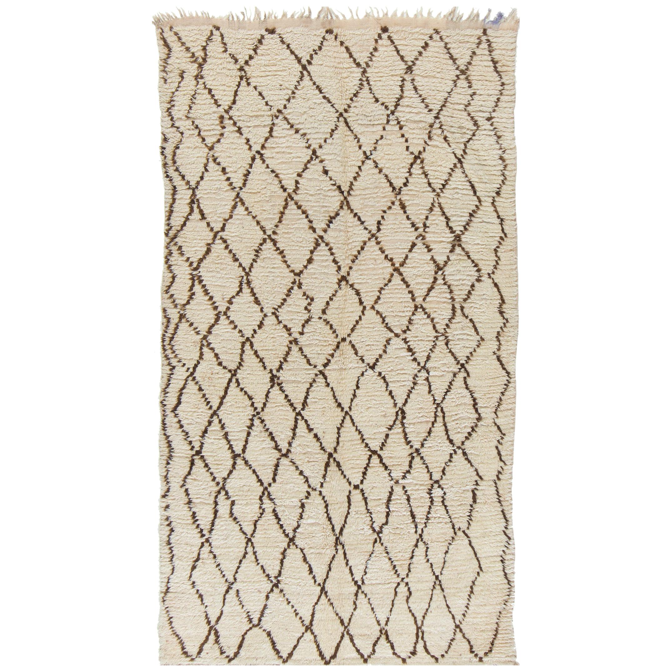 Tapis berbère marocain vintage de la tribu Azilal