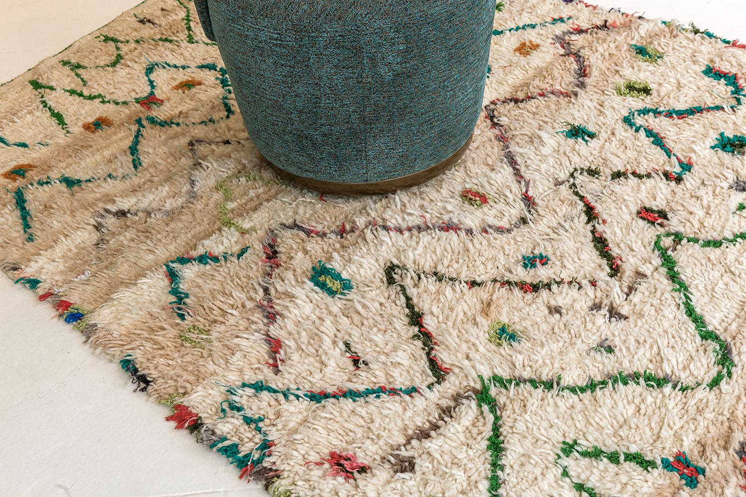 Marokkanischer Azilal-Dynastie-Teppich (20. Jahrhundert) im Angebot
