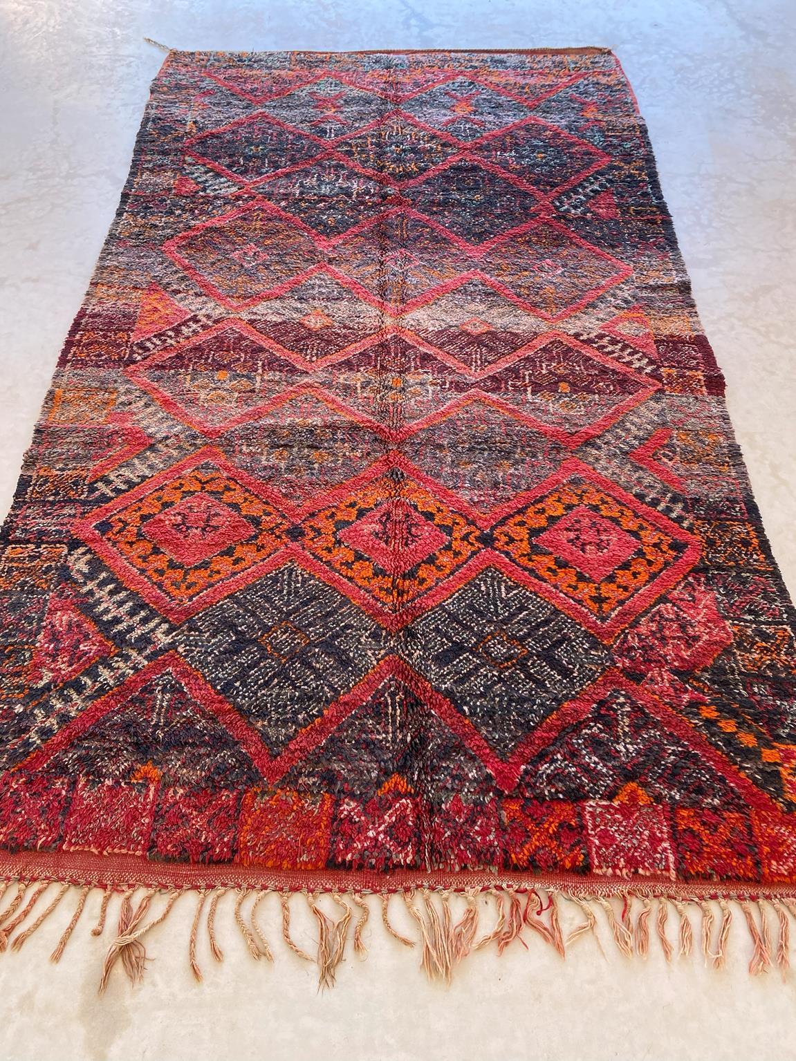 20th Century Vintage Moroccan Beni Mguild rug - Black/red - 6x10.8feet / 183x331cm For Sale