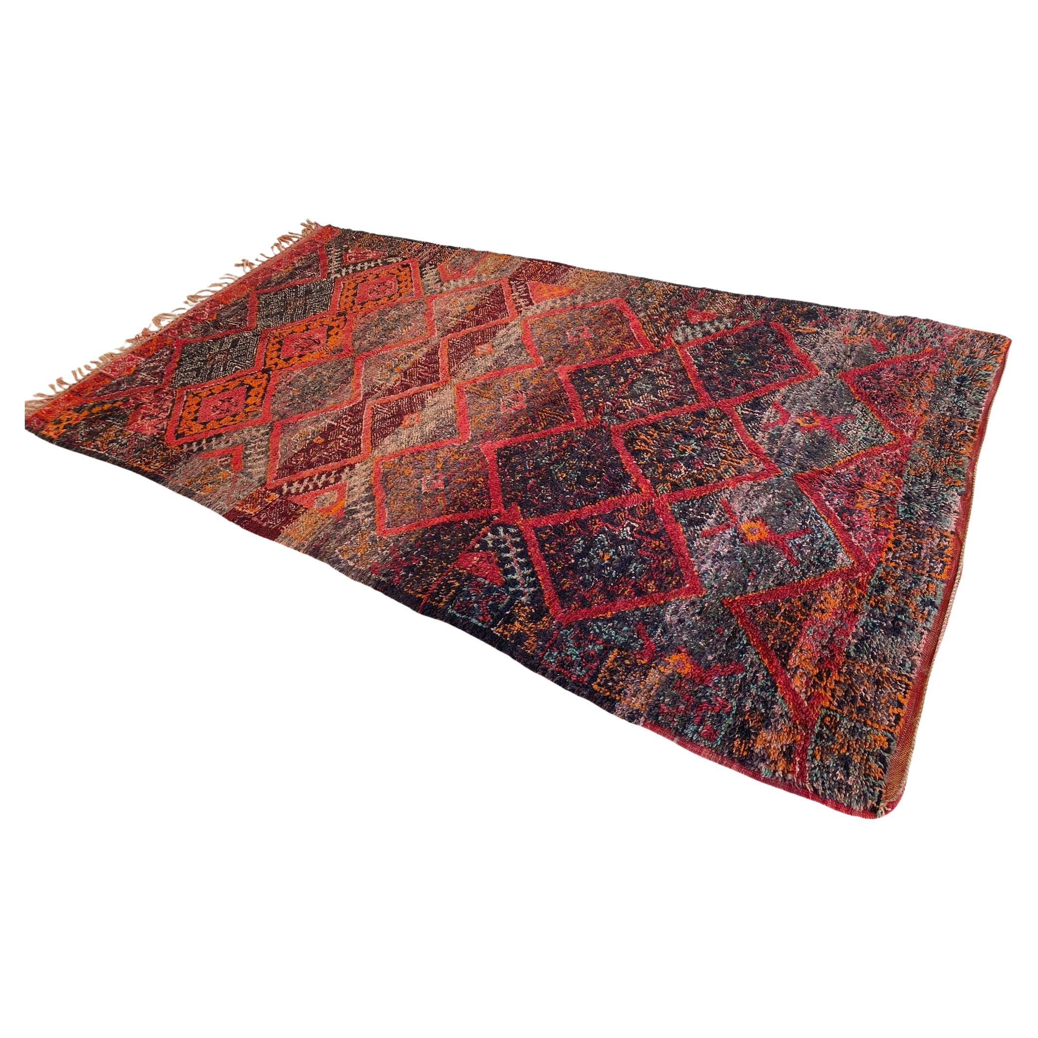 Vintage Moroccan Beni Mguild rug - Black/red - 6x10.8feet / 183x331cm For Sale