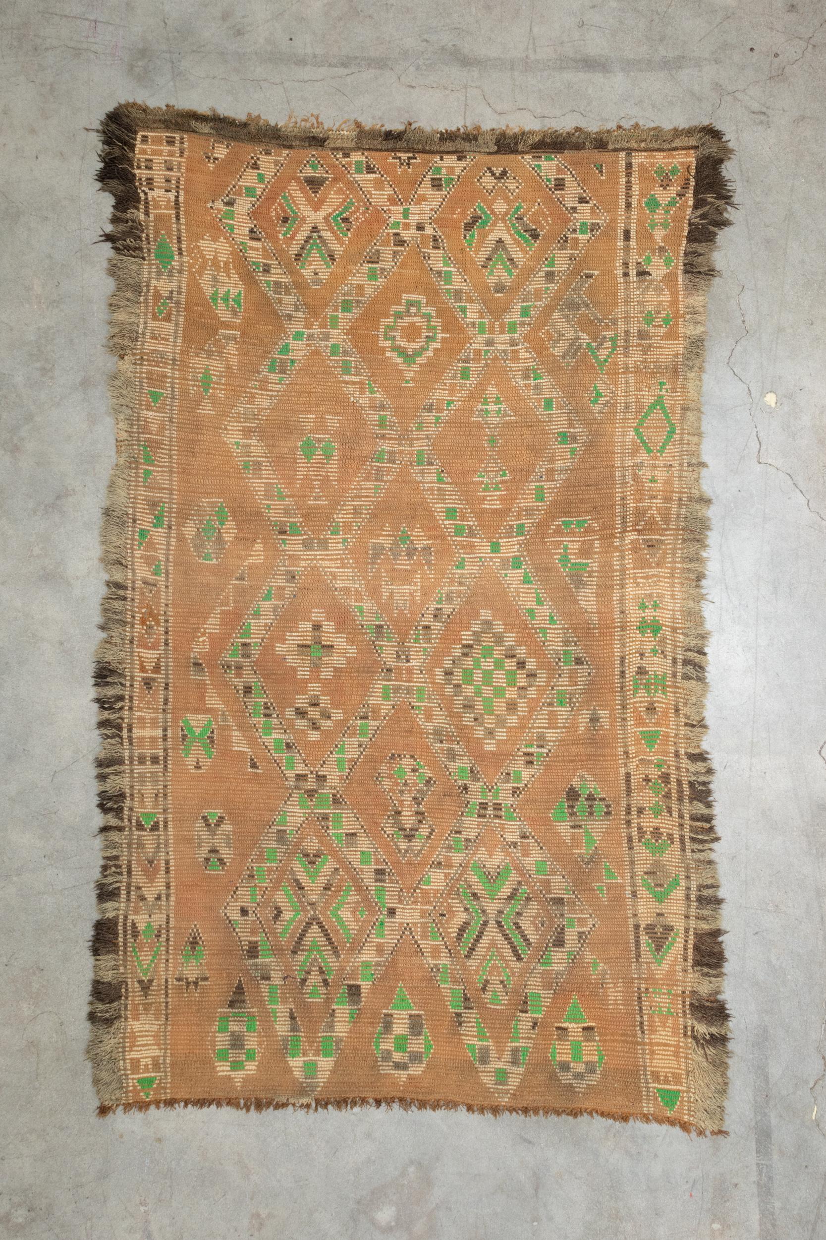 Vintage Moroccan Beni M'Guild Rug, Neutral, Cream, Green For Sale 2