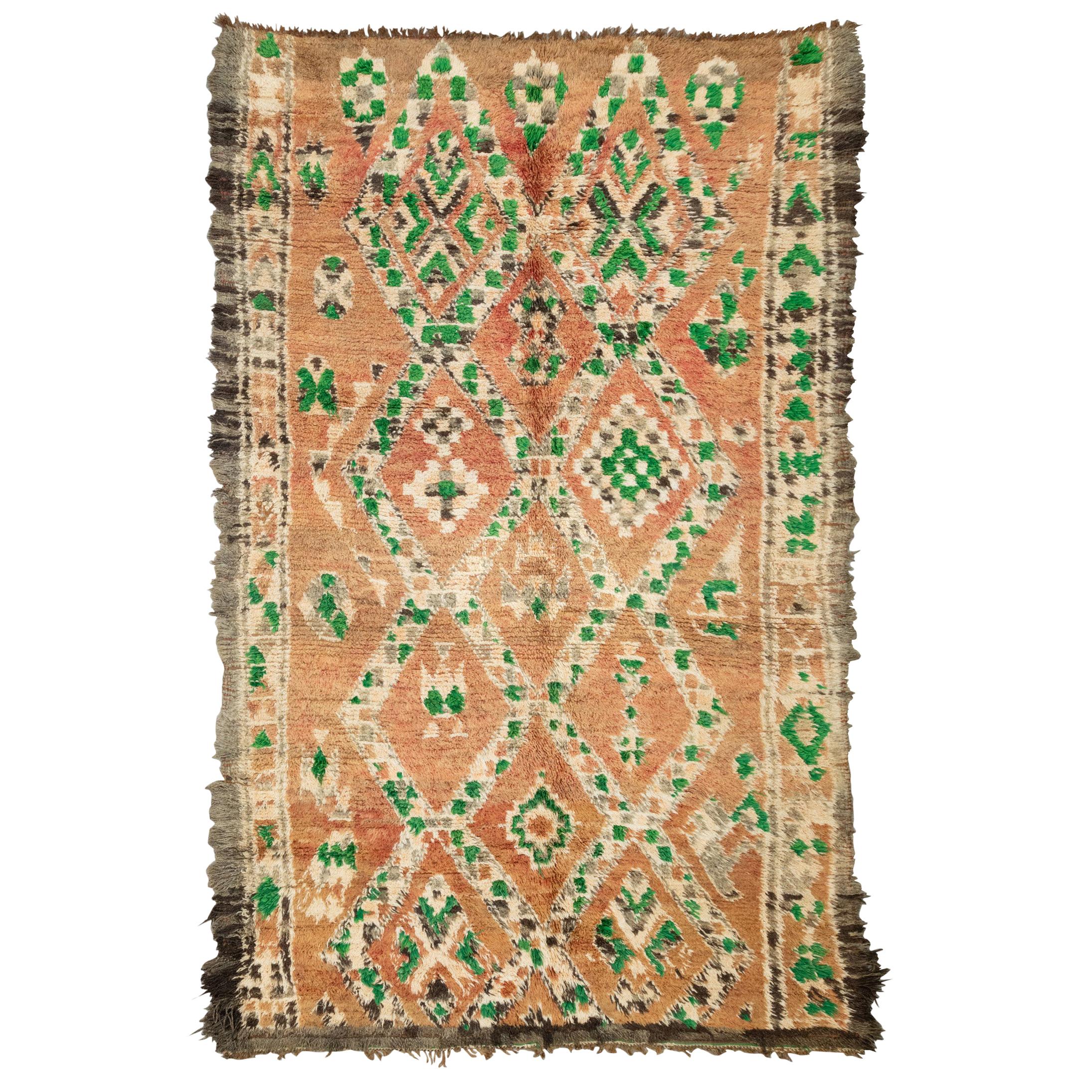 Vintage Moroccan Beni M'Guild Rug, Neutral, Cream, Green For Sale