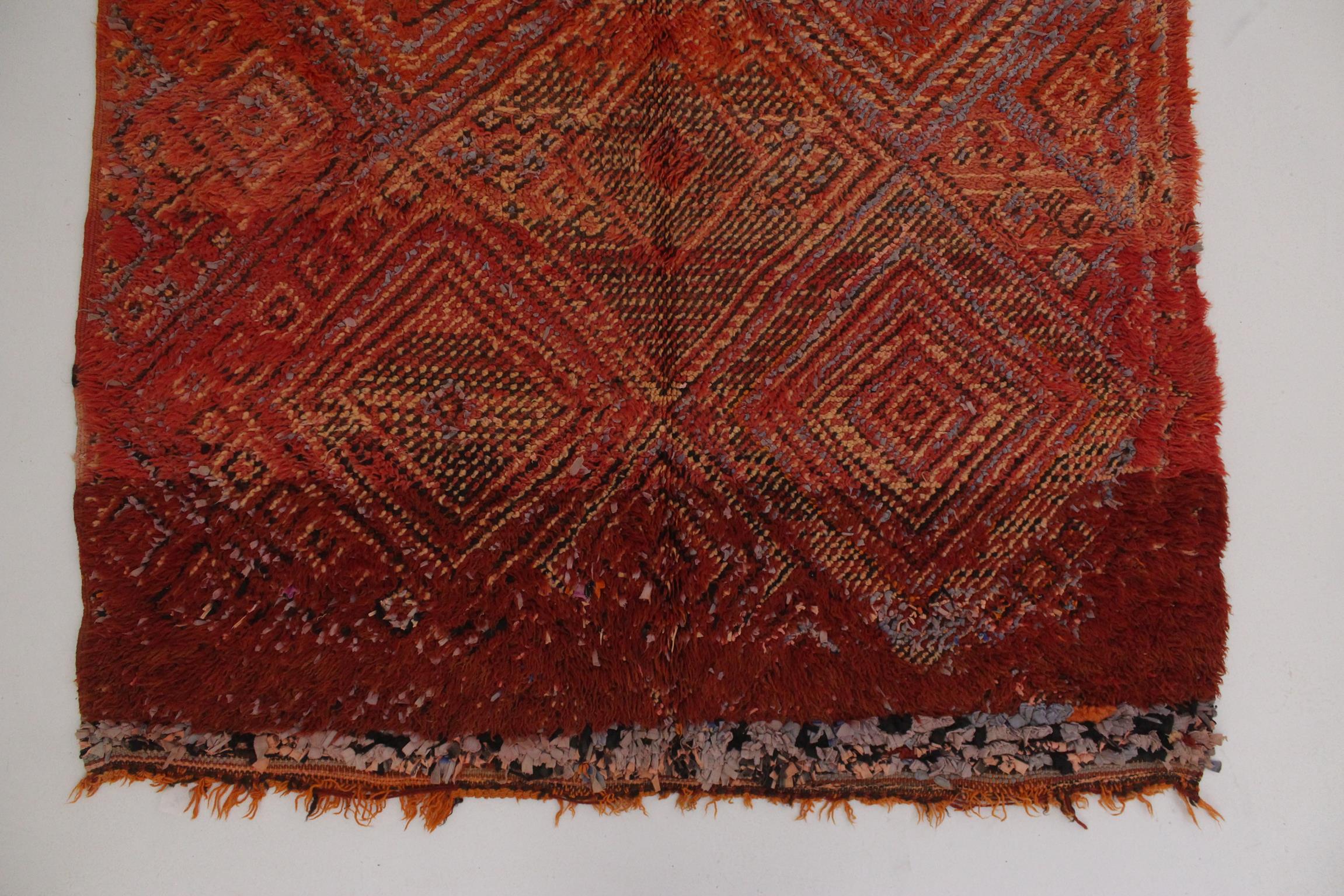 20th Century Vintage Moroccan Beni Mguild rug - Orange/red/lavender - 5x7.8feet / 153x240cm