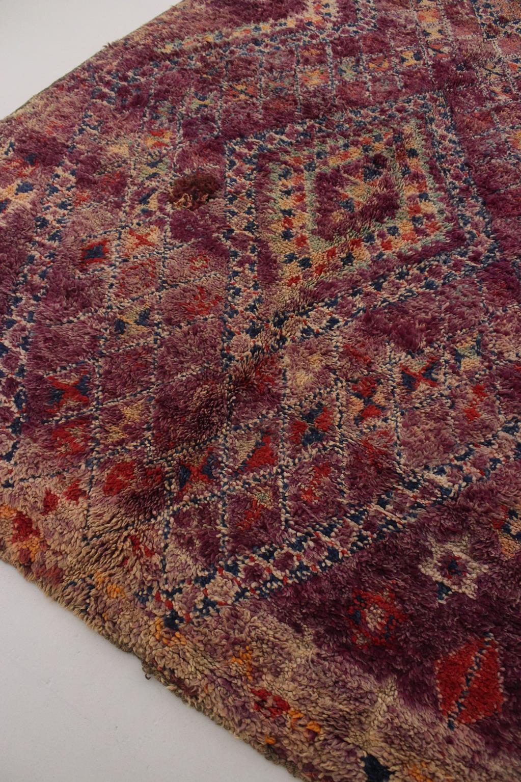 Wool Vintage Moroccan Beni Mguild rug - Purple - 6.1x12feet / 187x368cm For Sale