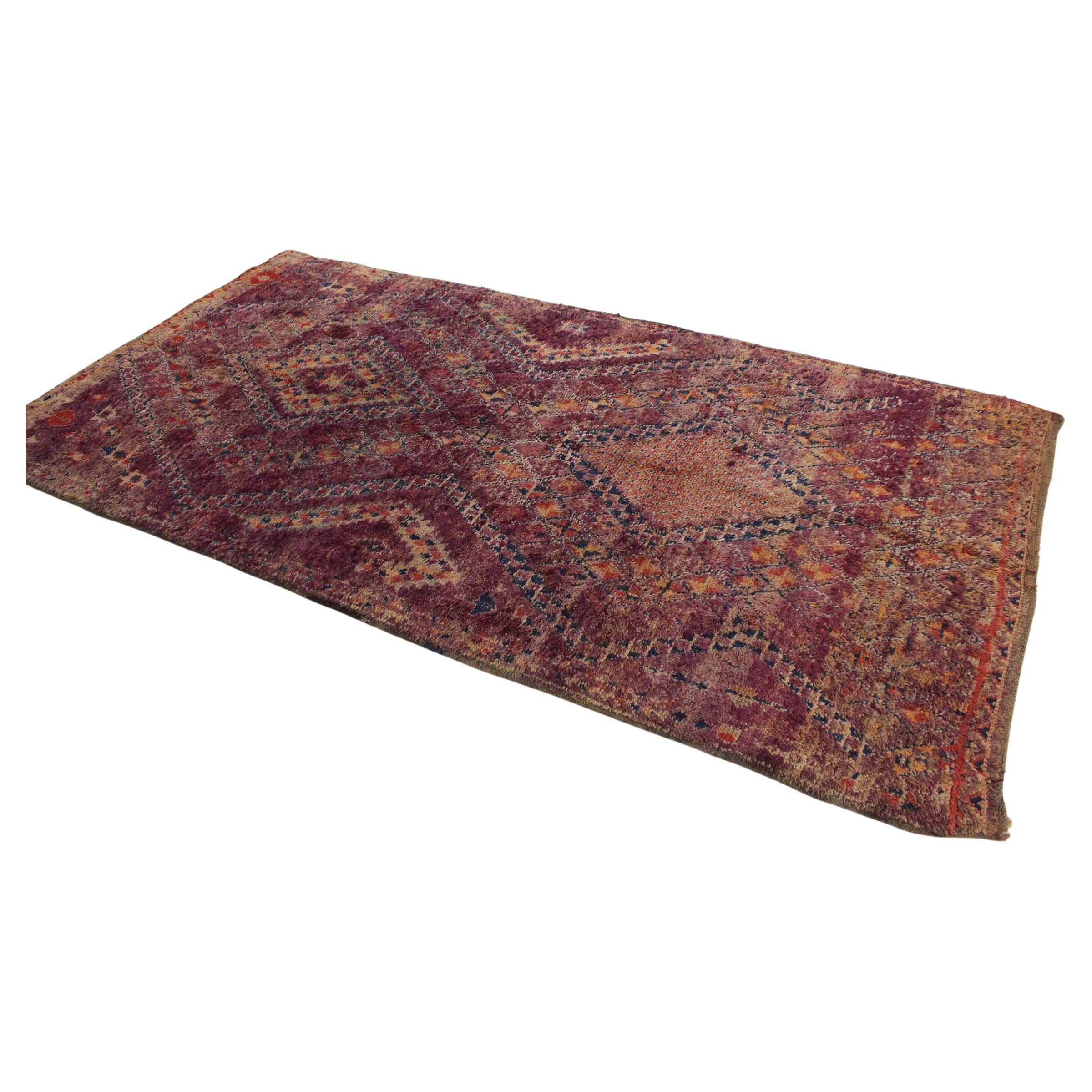 Marokkanischer Beni Mguild-Teppich im Vintage-Stil - Lila - 6.1x12feet / 187x368cm