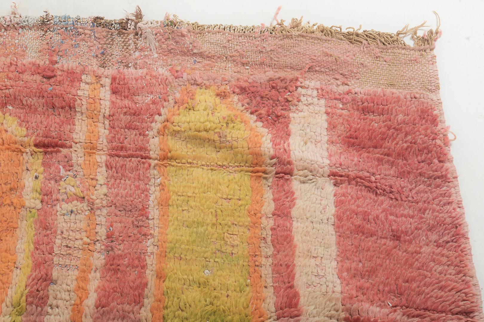 Marokkanischer Beni M'Guild Tribe-Teppich aus Mehraban, Vintage im Angebot 5