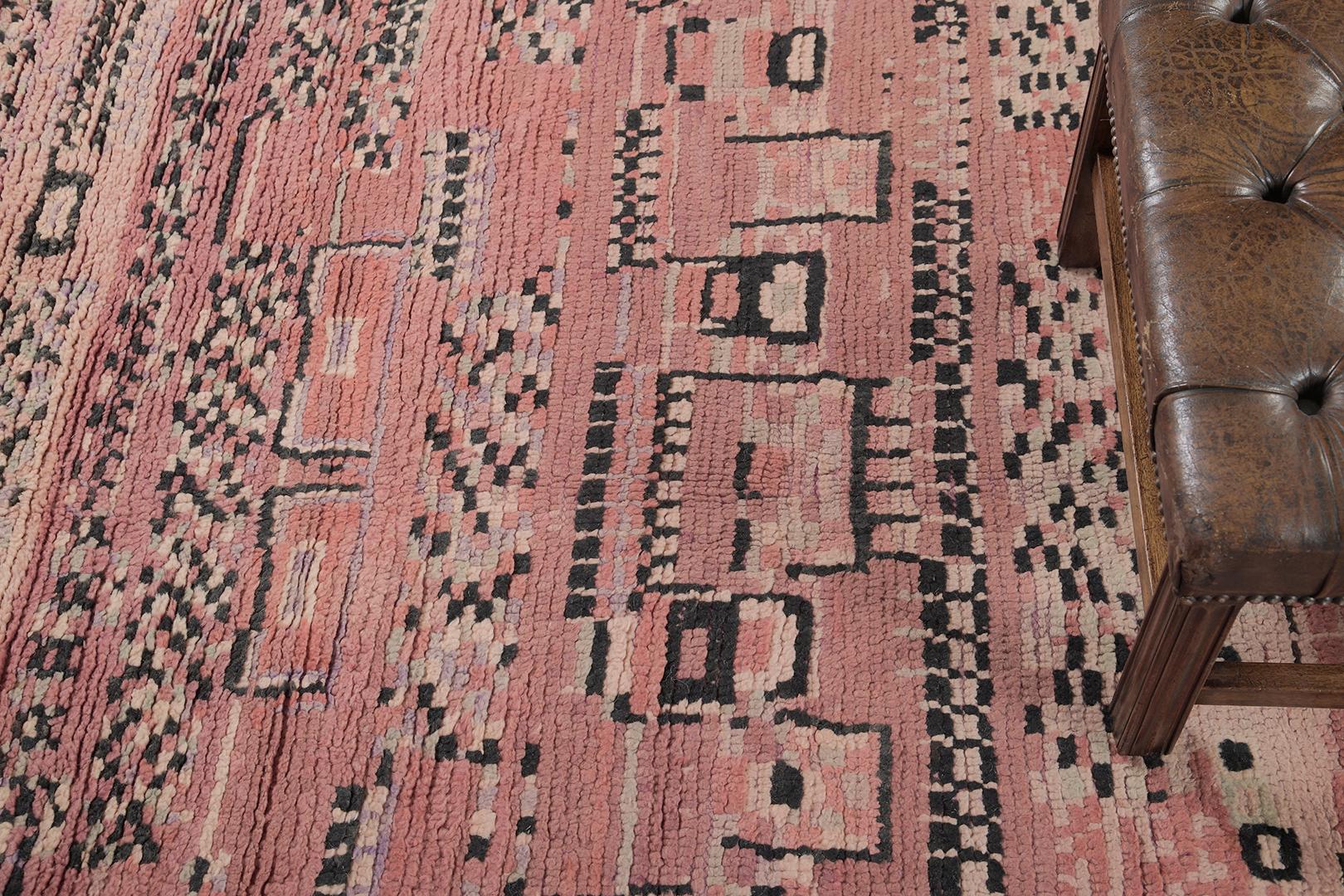 Marokkanischer Beni M'Guild Tribe Teppich von Mehraban, Vintage (Handgeknüpft) im Angebot