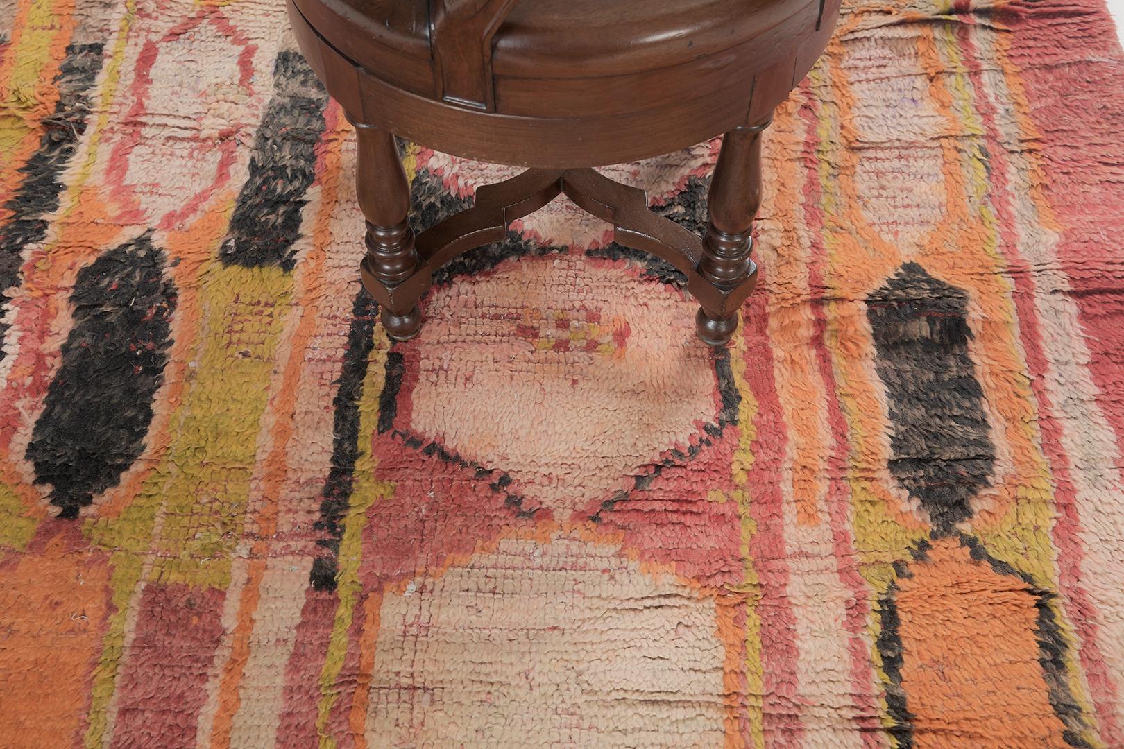 Marokkanischer Beni M'Guild Tribe-Teppich aus Mehraban, Vintage (Wolle) im Angebot