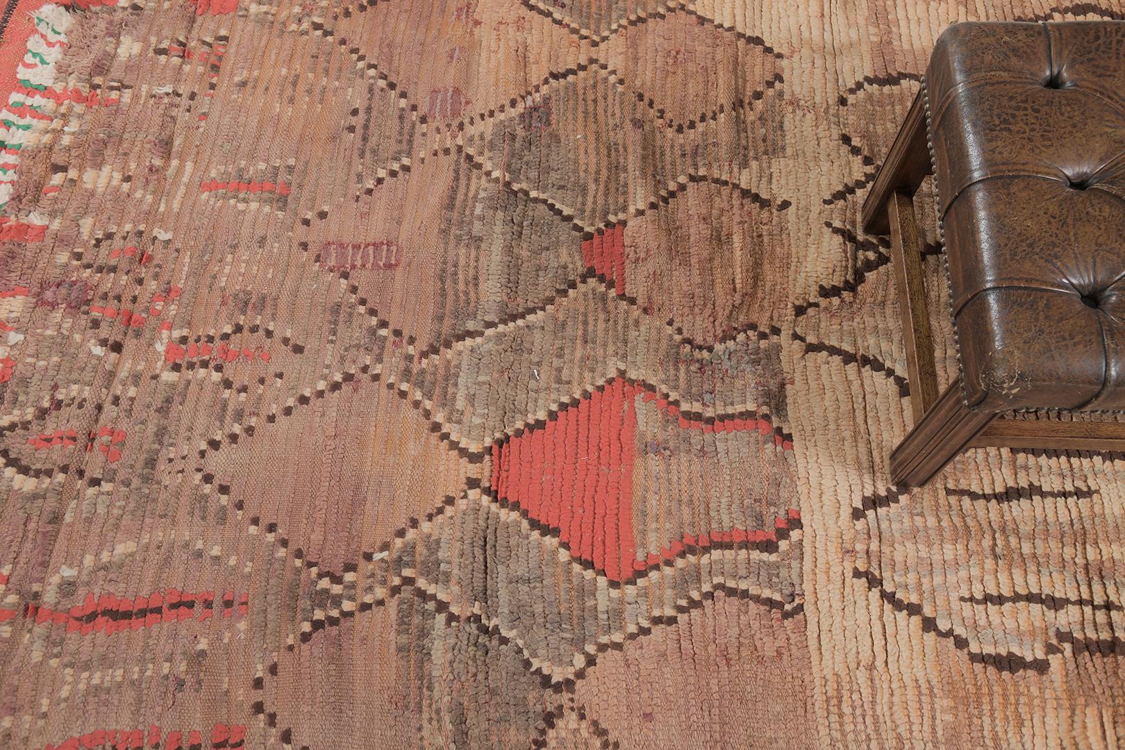 Marokkanischer Beni M'Guild Tribe Teppich von Mehraban, Vintage im Angebot 1