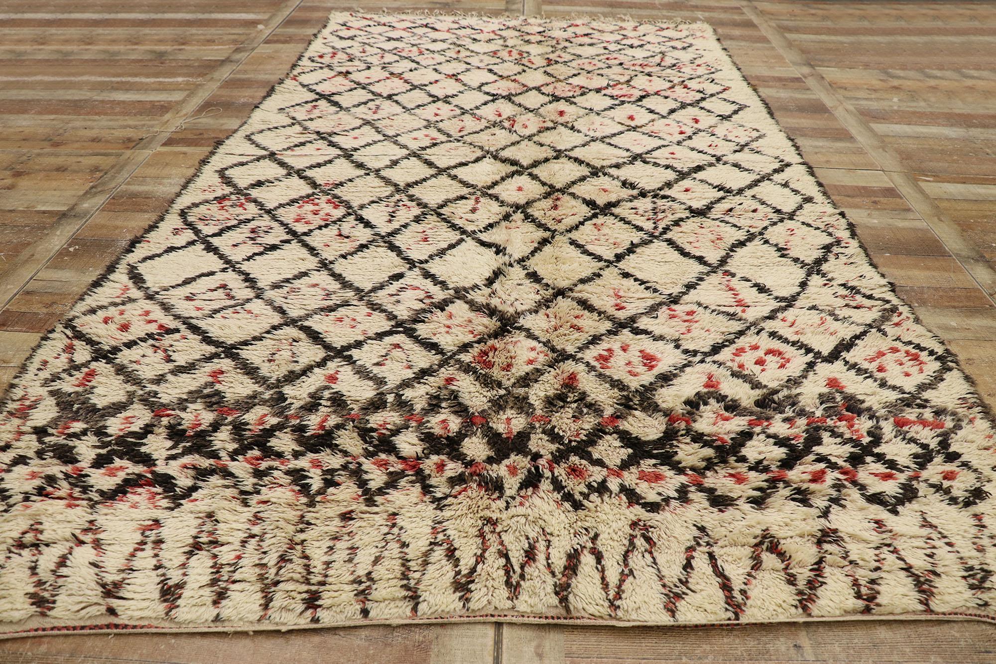 Wool 1960's Berber Moroccan Beni Ourain Carpet with Modern Style For Sale