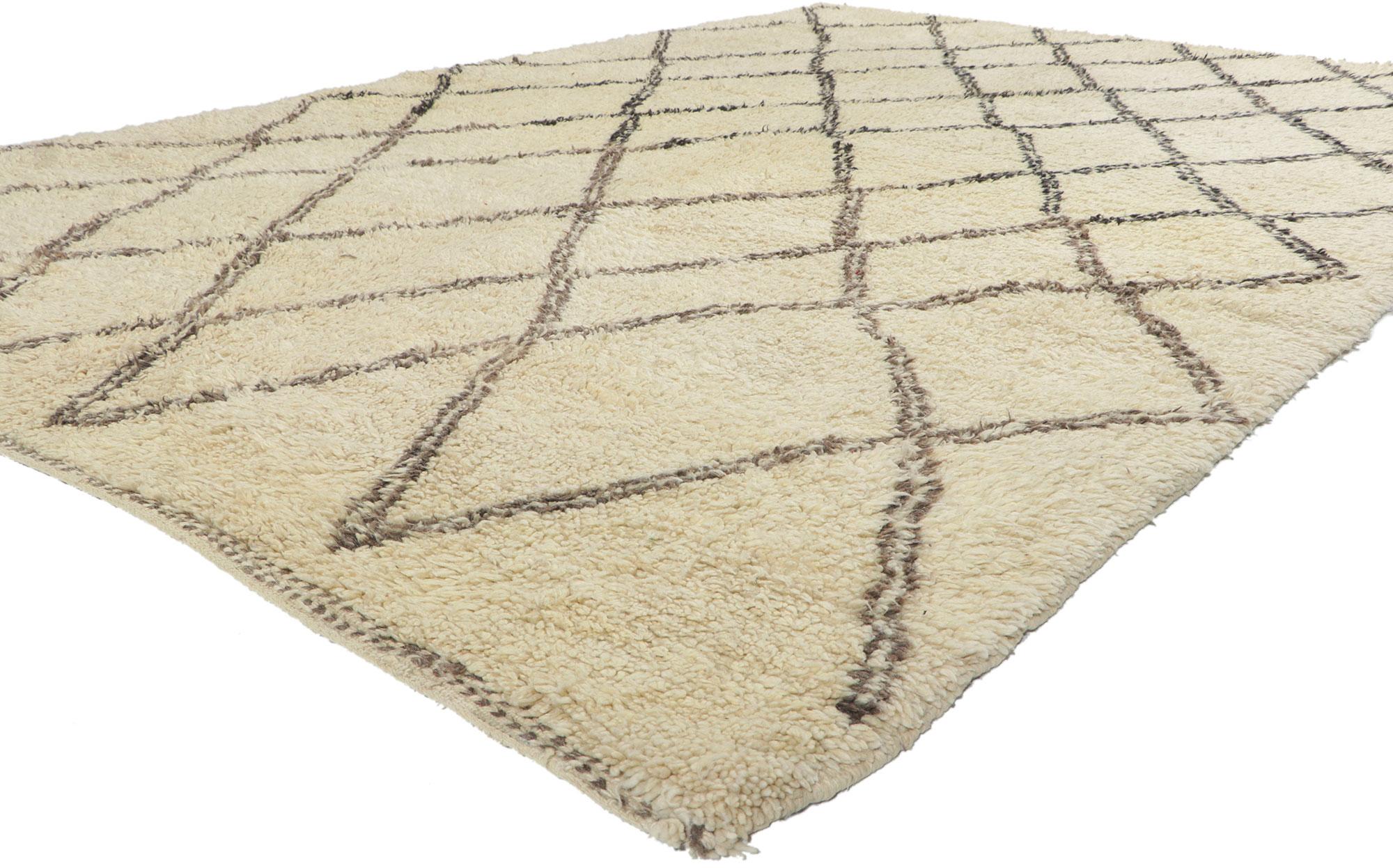 78377 vintage Moroccan Beni Ourain rug, 07'03 x 10'07. With its Midcentury Modern style, incredible detail and texture, this hand knotted wool vintage Beni Ourain Moroccan rug is a captivating vision of woven beauty. The eye-catching diamond trellis