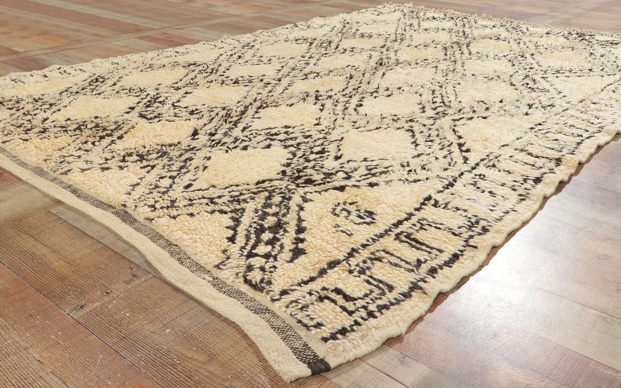 Vintage Moroccan Beni Ourain Rug For Sale 1