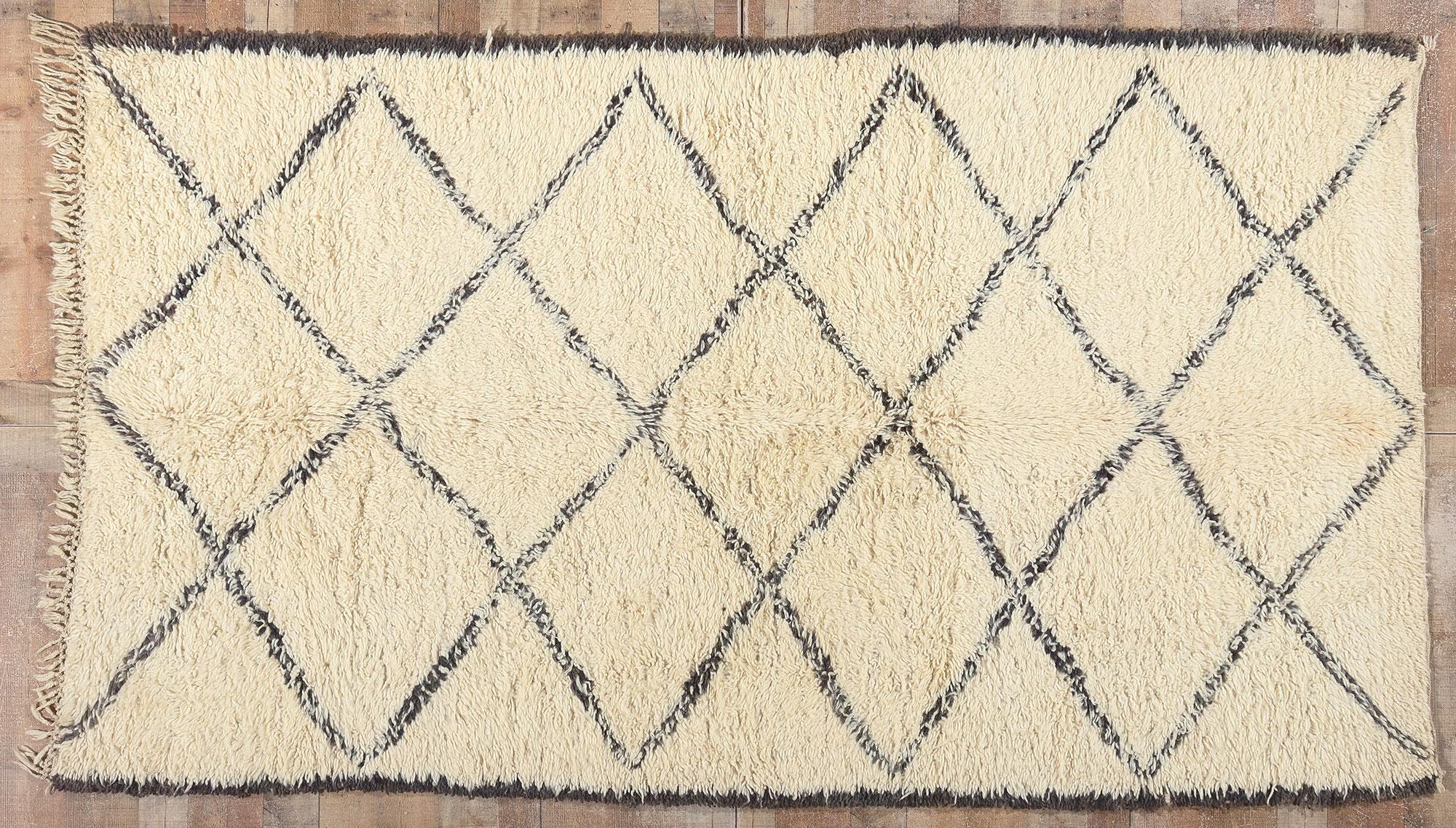 Vintage Moroccan Beni Ourain Rug, Midcentury Modern Meets Minimalist Style For Sale 2