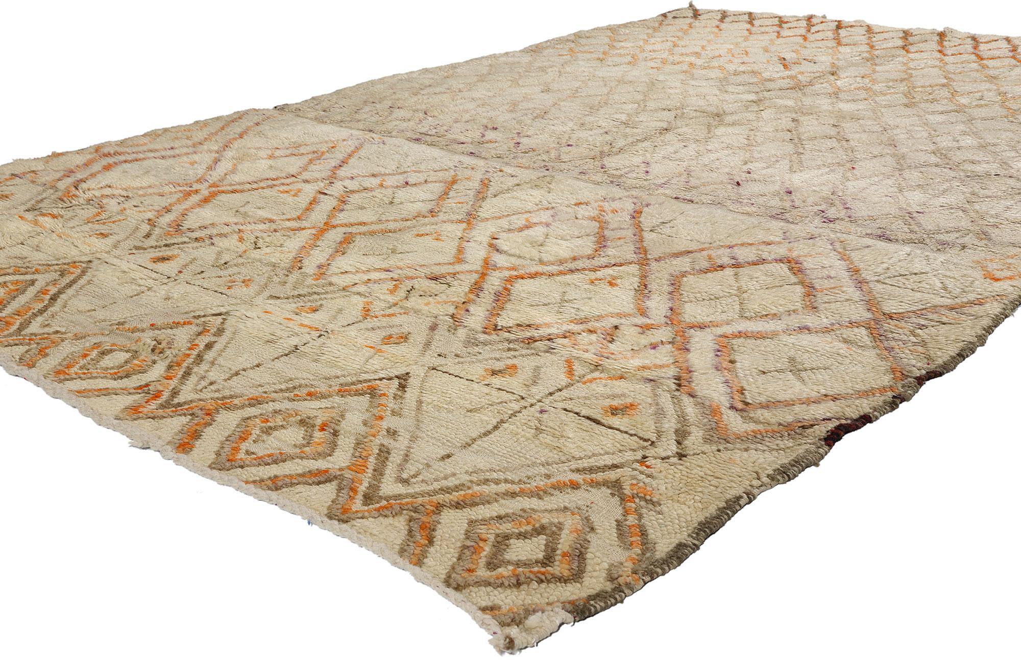 21764 Vintage Moroccan Beni Ourain Rug, 05'05 x 08'11. Hailing from the esteemed Beni Ourain tribe in Morocco, these finely crafted rugs pay homage to tradition with meticulous attention to detail. They employ untreated sheep's wool to imbue spaces