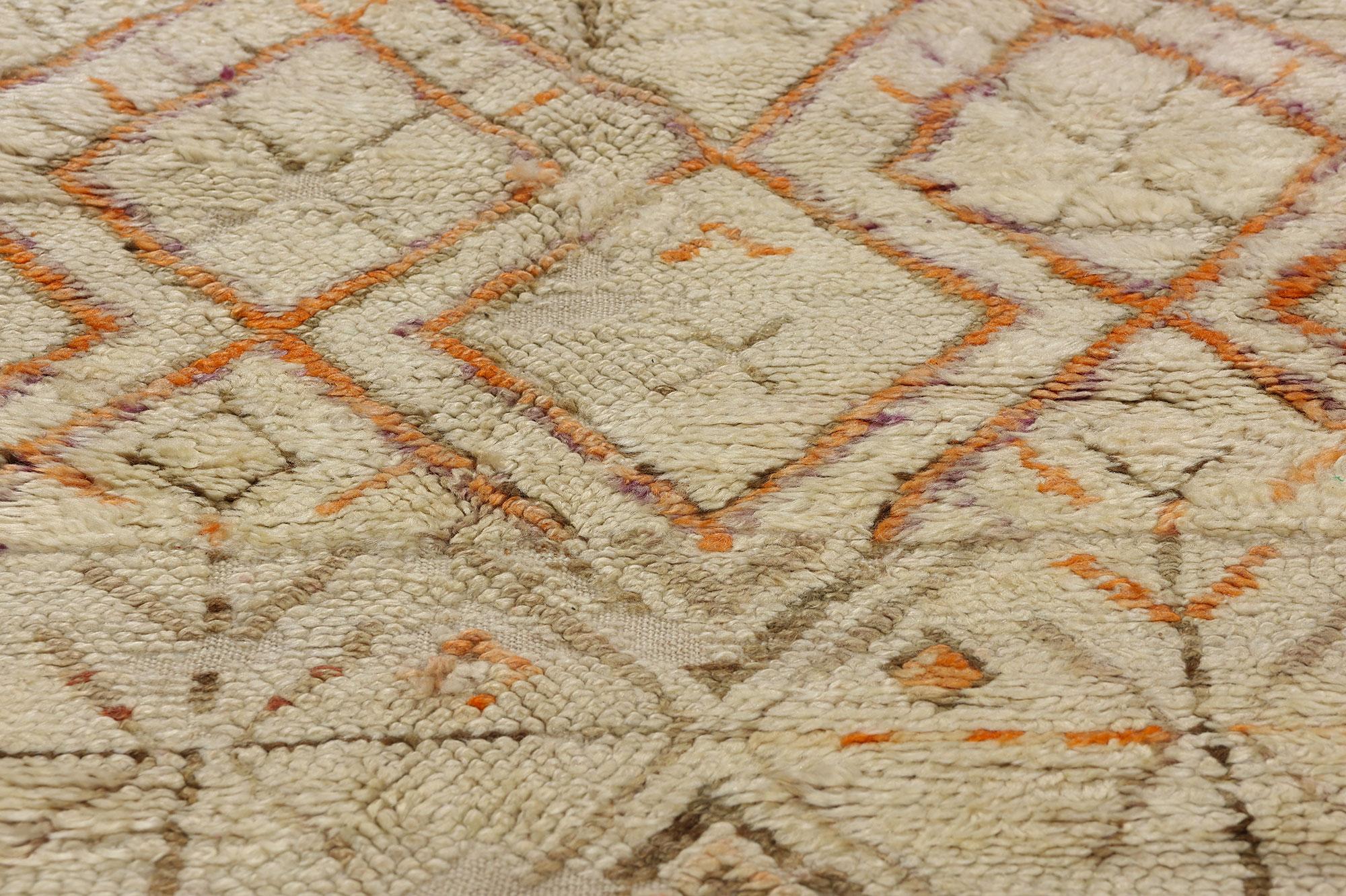 Marokkanischer Beni Ourain-Teppich im Vintage-Stil, Mid-Century Modern trifft Stammeskunst-Enchantment im Zustand „Gut“ im Angebot in Dallas, TX