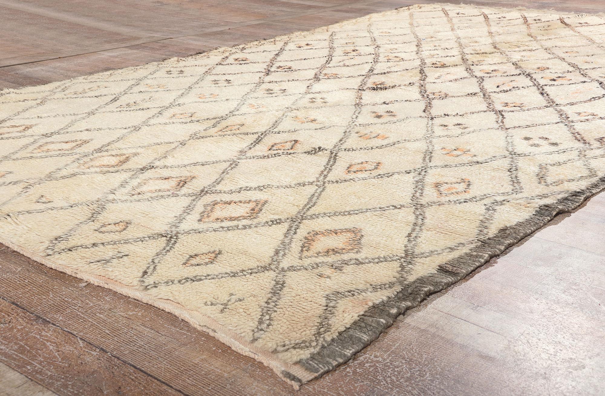 Marokkanischer Beni Ourain-Teppich im Vintage-Stil, Mid-Century Modern-Stil auf Shibui trifft (Wolle) im Angebot