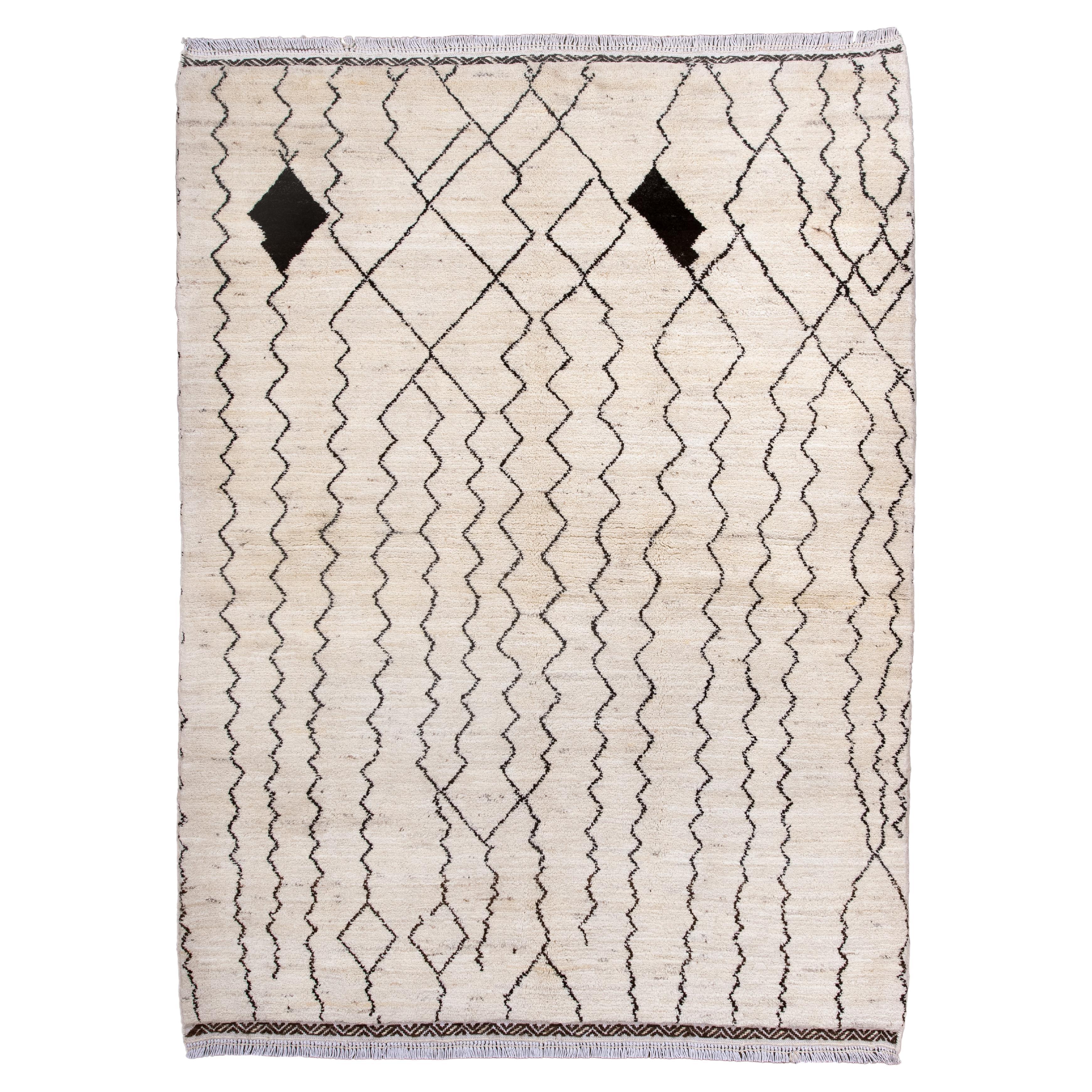 Vintage Marokkanischer Beni Ourain Teppich mit linearem Berber-Design