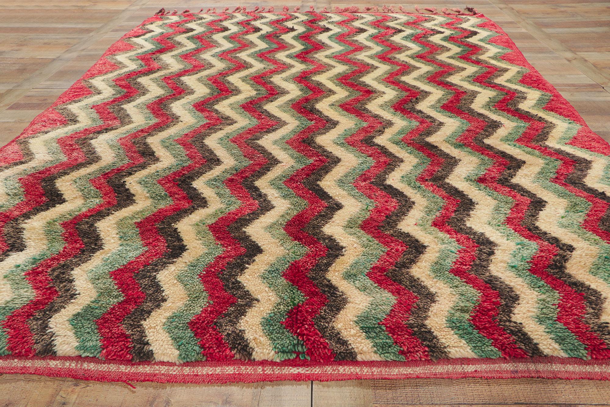 Vintage Moroccan Beni Ourain Rug with Modern Style For Sale 2