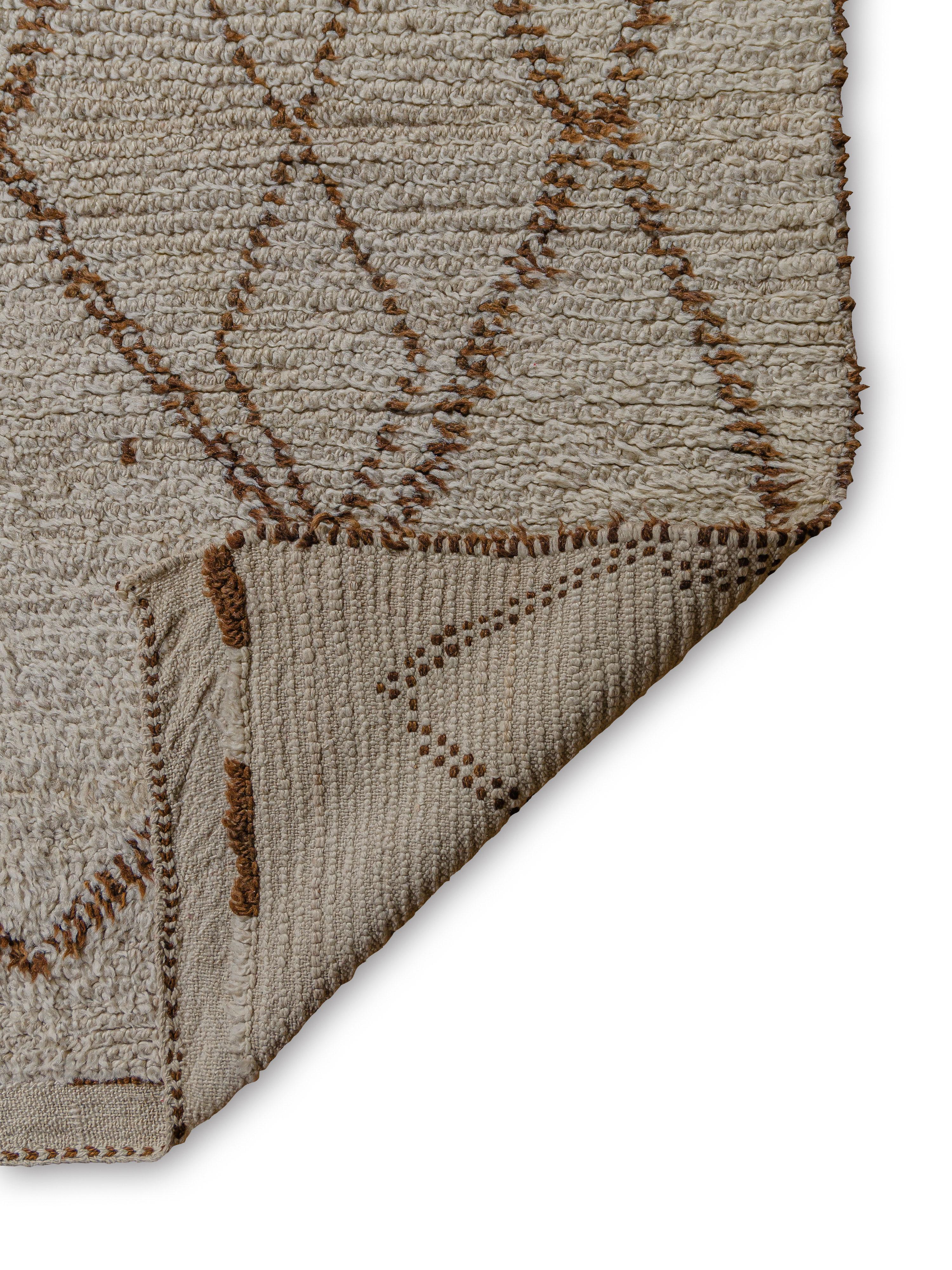 Hand-Woven Vintage Moroccan Berber Beni Ouarain Carpet curated by Breuckelen Berber For Sale