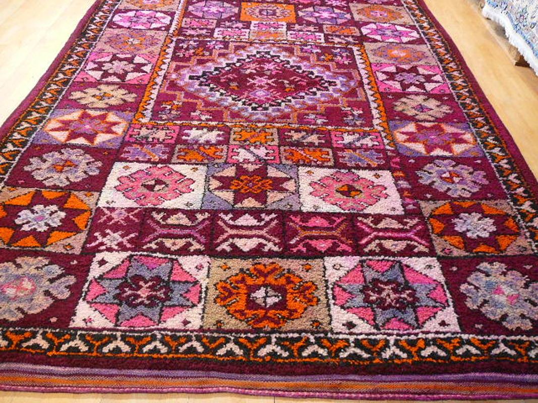 pink moroccan rug