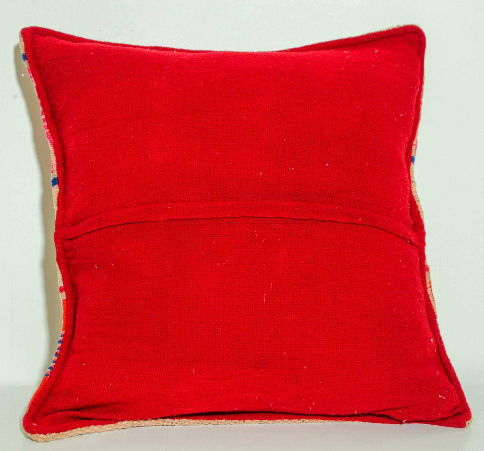 Cojín Vintage Bereber Marroquí Tejido a Mano en venta 1