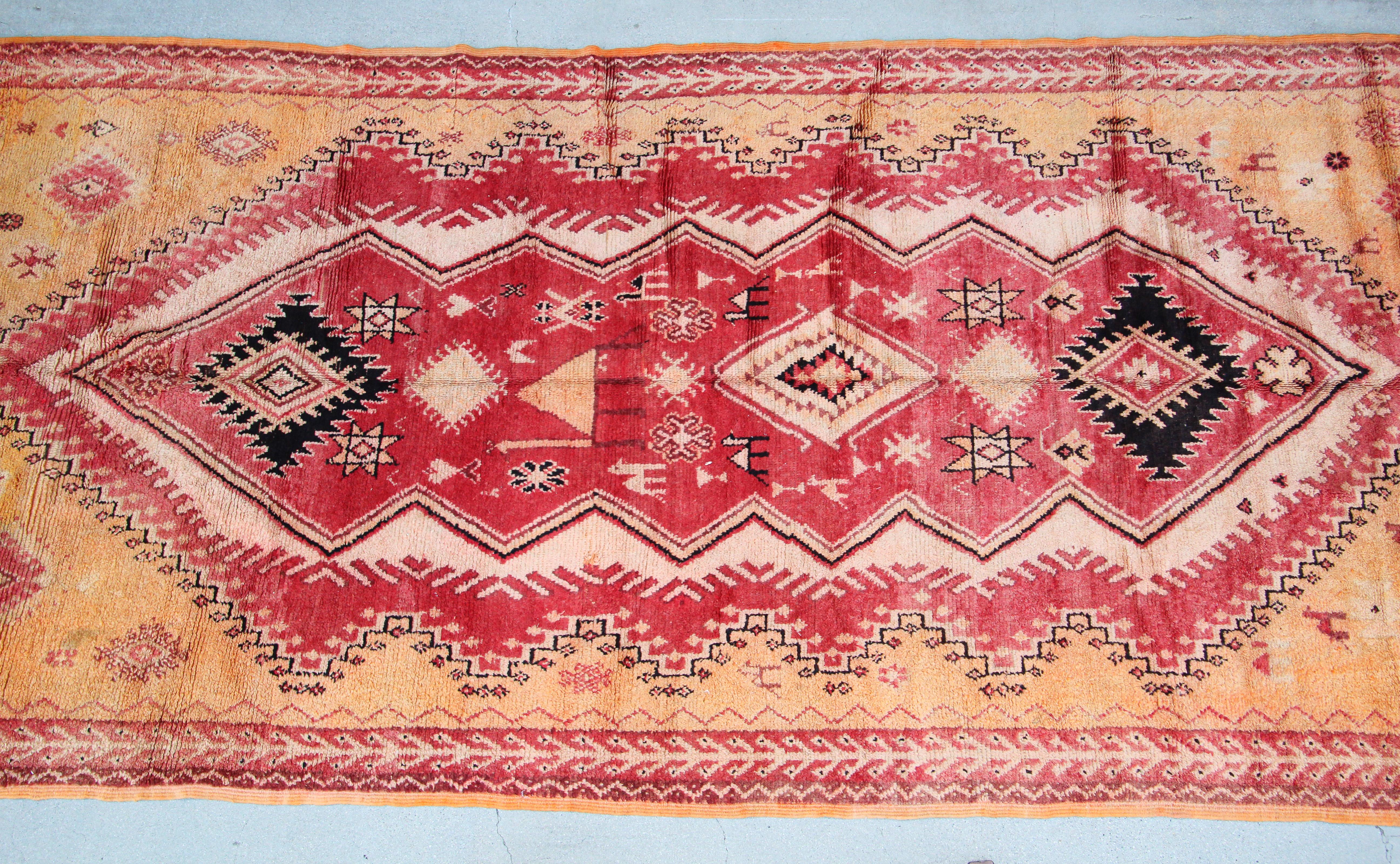 Tapis berbère marocain vintage des années 1960 en vente 7