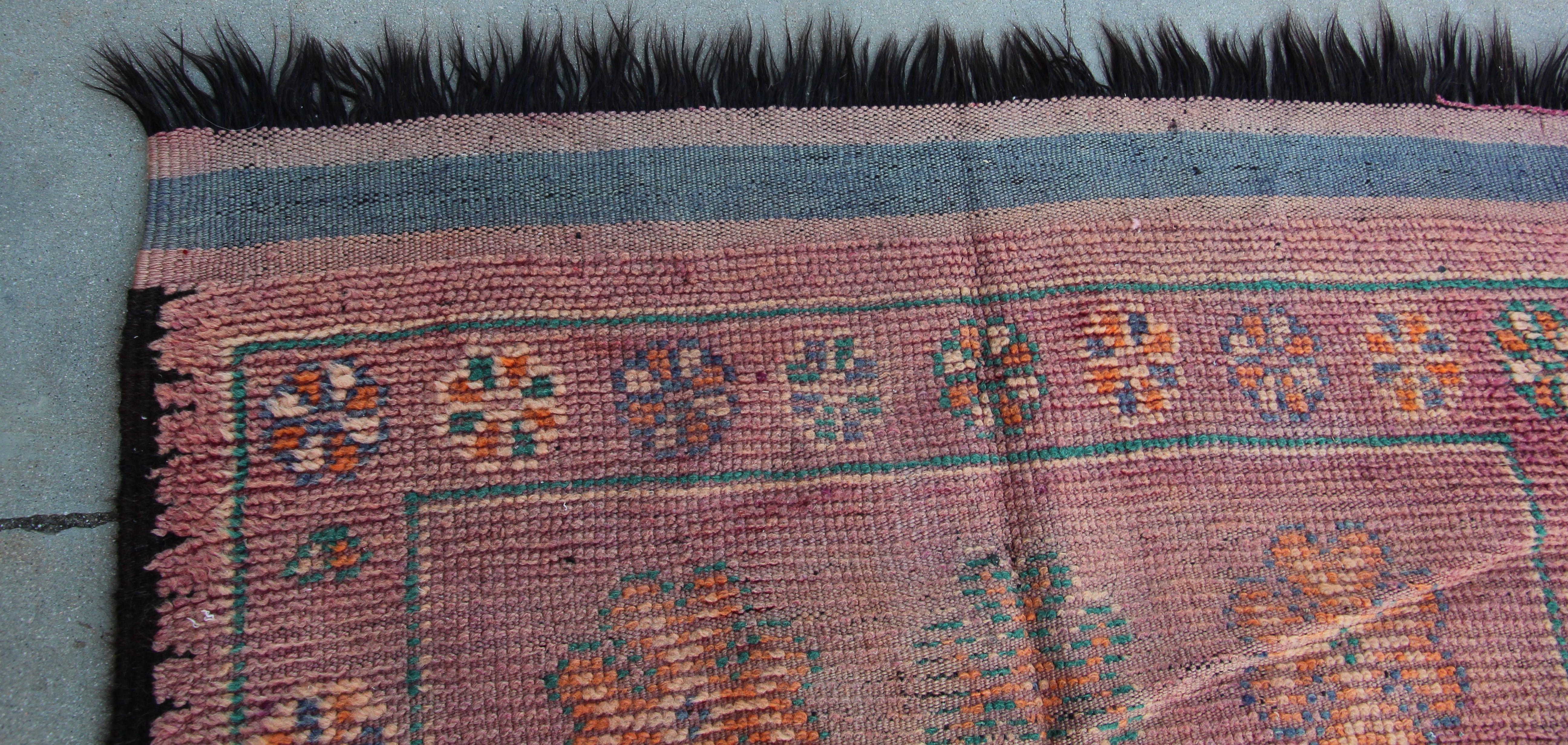 1960s Vintage Moroccan Berber Rug For Sale 4