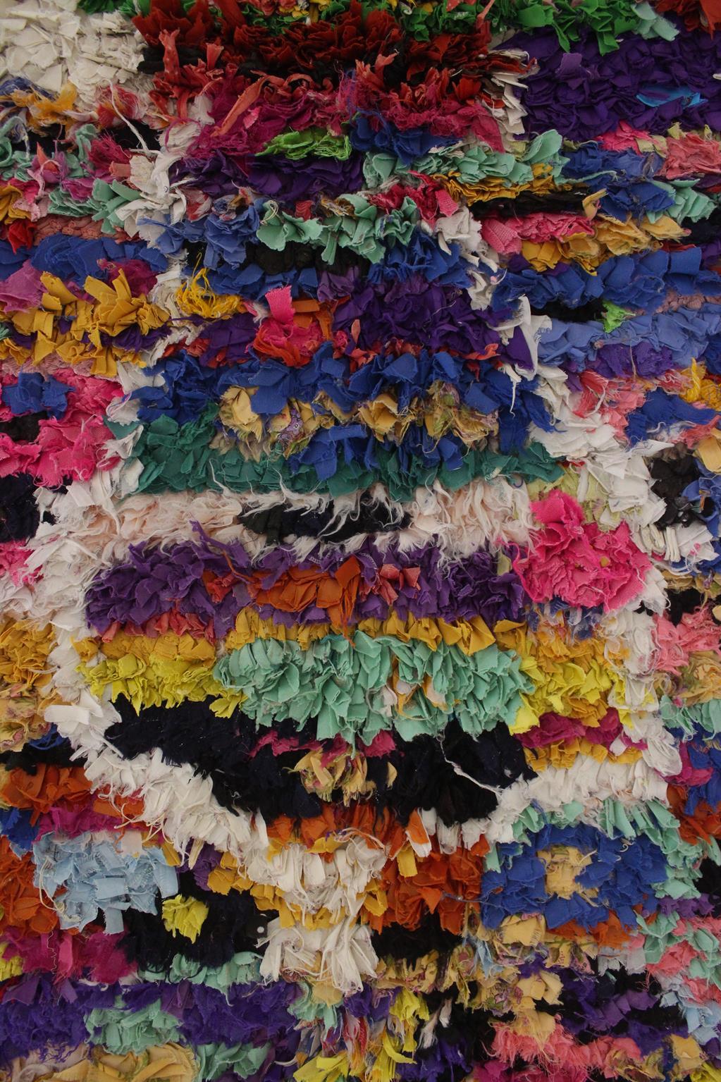 Vintage Moroccan Boucherouite rug - Multicolor - 4x7feet / 123x213cm For Sale 3