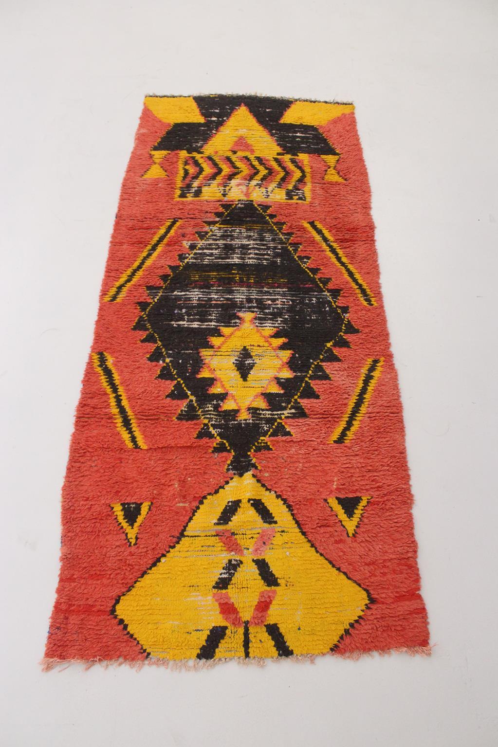 Vintage Moroccan Boucherouite rug- Orange/black/yellow - 3.6x8.8feet / 110x268cm In Good Condition For Sale In Marrakech, MA