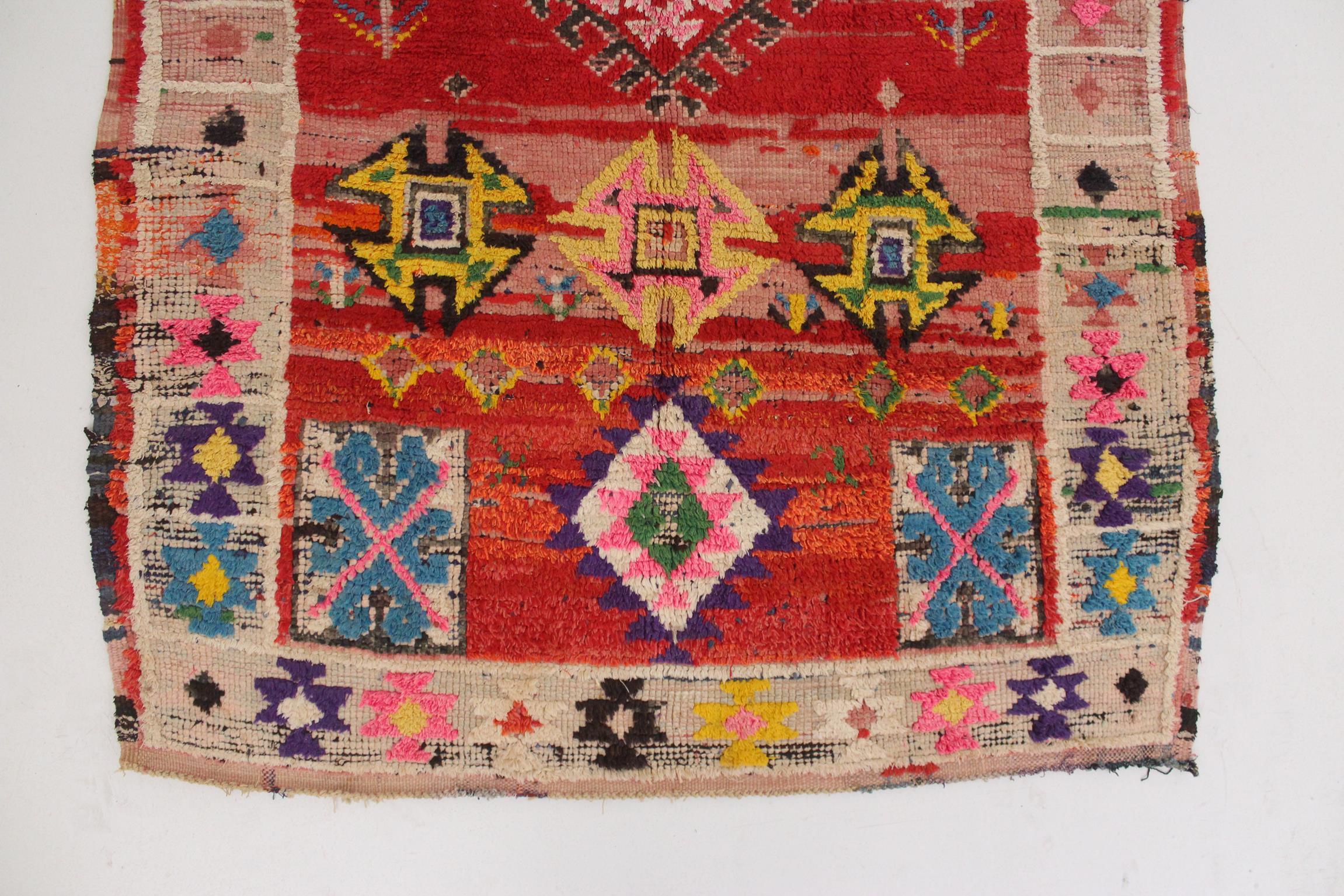 20th Century Vintage Moroccan Boucherouite rug- Red/rainbow - 4-4.6x8.5feet / 123-140x260cm For Sale