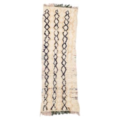 Marokkanischer Boucherouit-Teppich mit Diamantmotiv im Vintage-Stil
