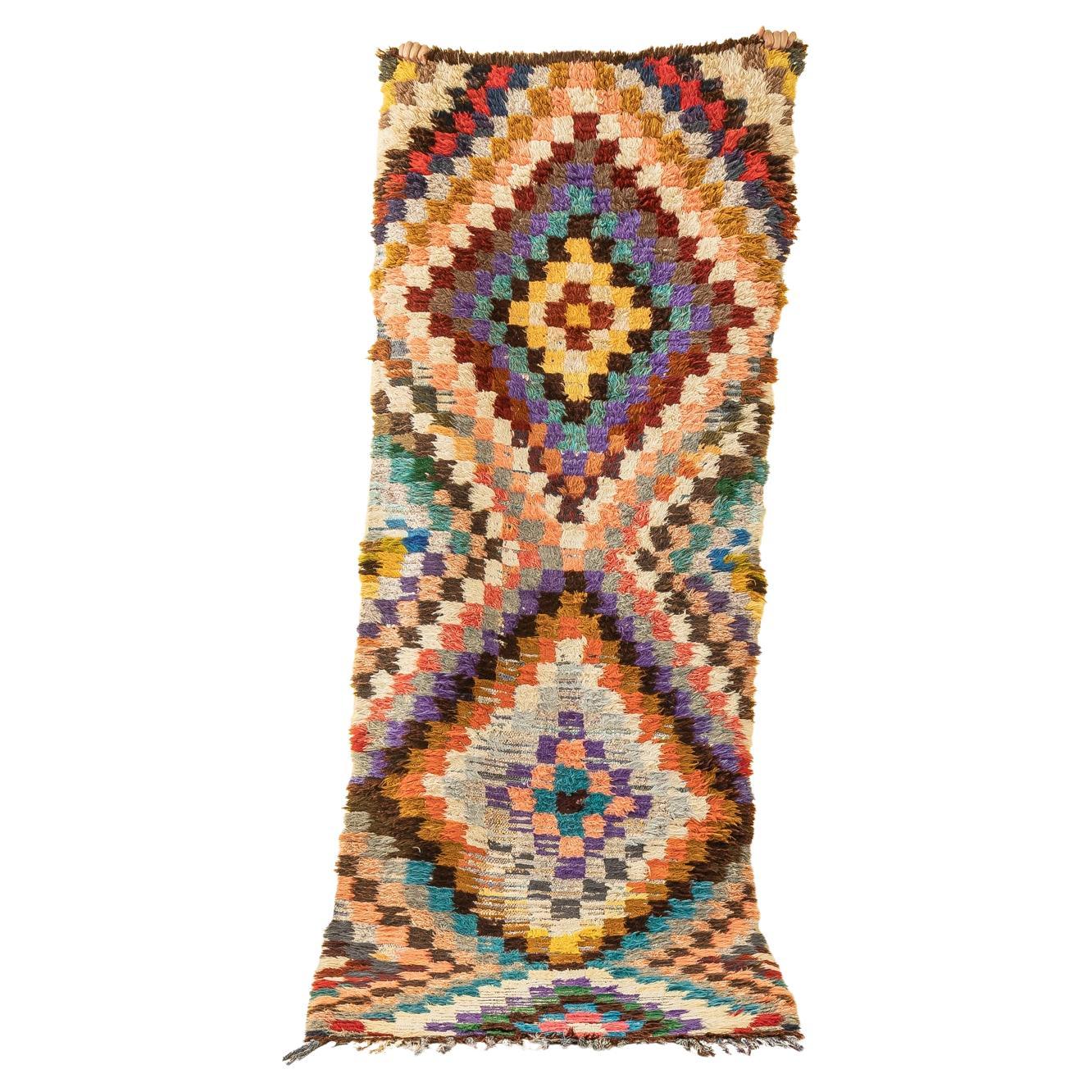 Tapis berbère marocain vintage Boujad Moyen Atlas, montagnes multicolores
