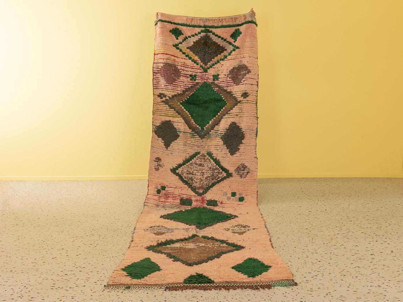 This Boujad is a vintage wool rug with some recycled wool parts – soft and comfortable underfoot. Our Berber rugs are handmade, one knot at a time. Each of our Berber rugs is a long-lasting one-of-a-kind piece, created in a sustainable manner with