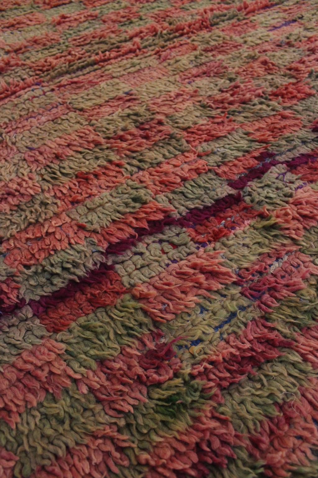 Marokkanischer Boujad-Teppich im Vintage-Stil - Rosa/Grün - 5.2x8.5feet / 160x260cm 2