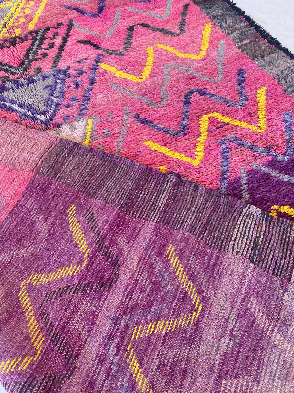 Vintage Moroccan Boujad rug - Pink/purple/yellow - 6.8x12.7feet / 207x387cm For Sale 7