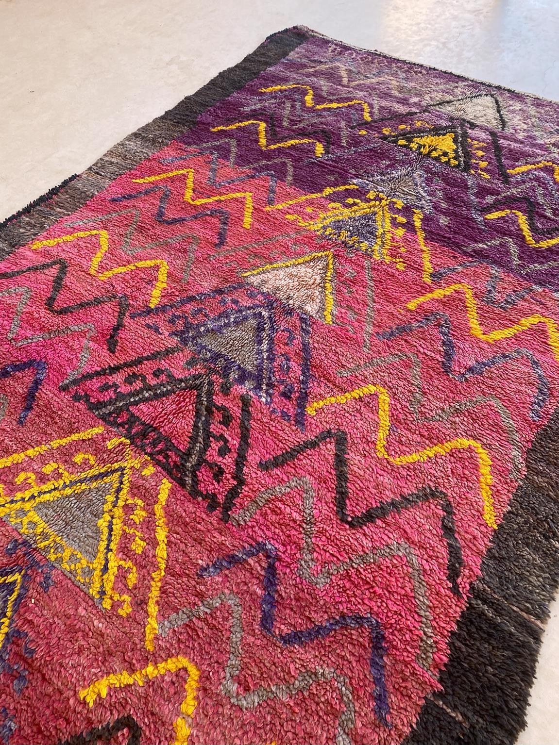 Vintage Moroccan Boujad rug - Pink/purple/yellow - 6.8x12.7feet / 207x387cm For Sale 9
