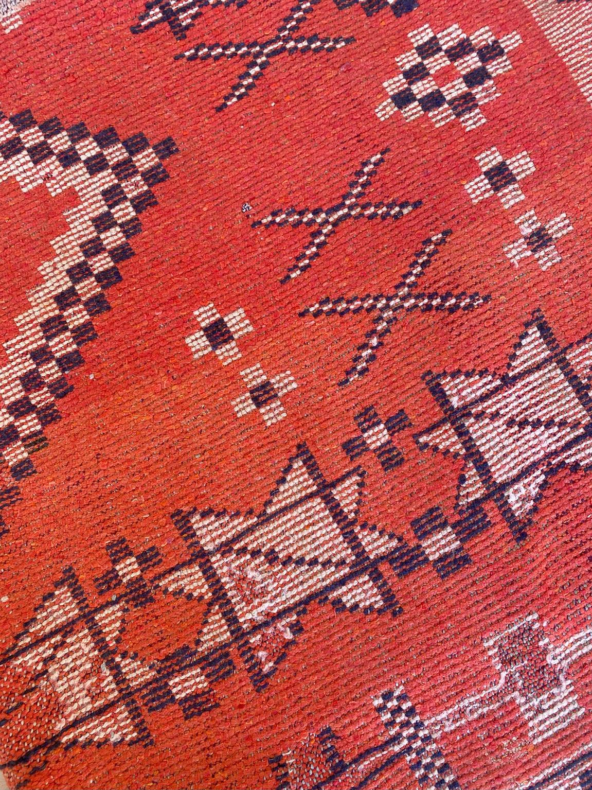 Marokkanischer Boujad-Teppich im Vintage-Stil - Rot - 4x5feet / 124x153cm 5