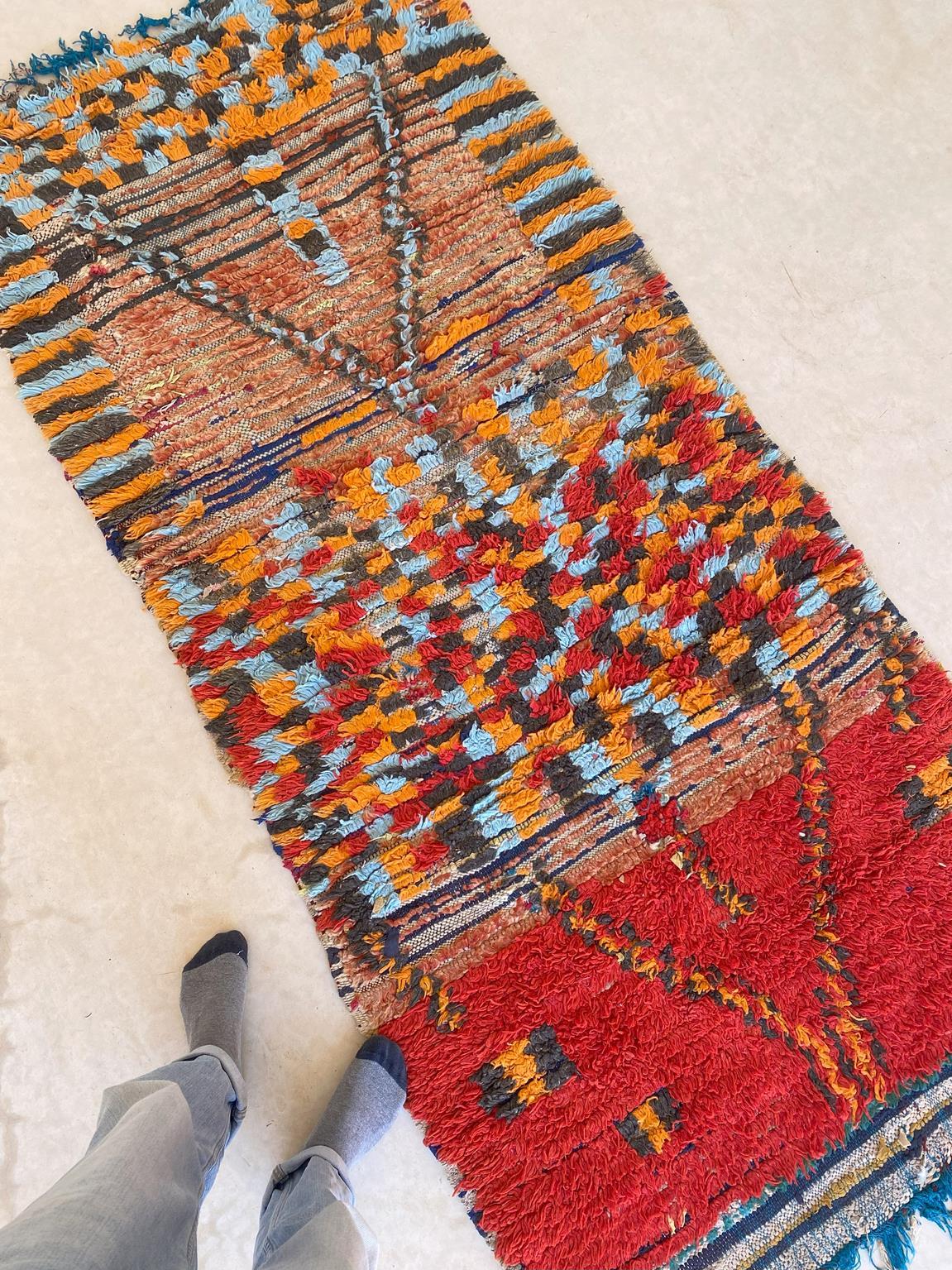 Vintage Moroccan Boujad rug - Red/black/orange/blue - 3.4x7.5feet / 106x230cm For Sale 2