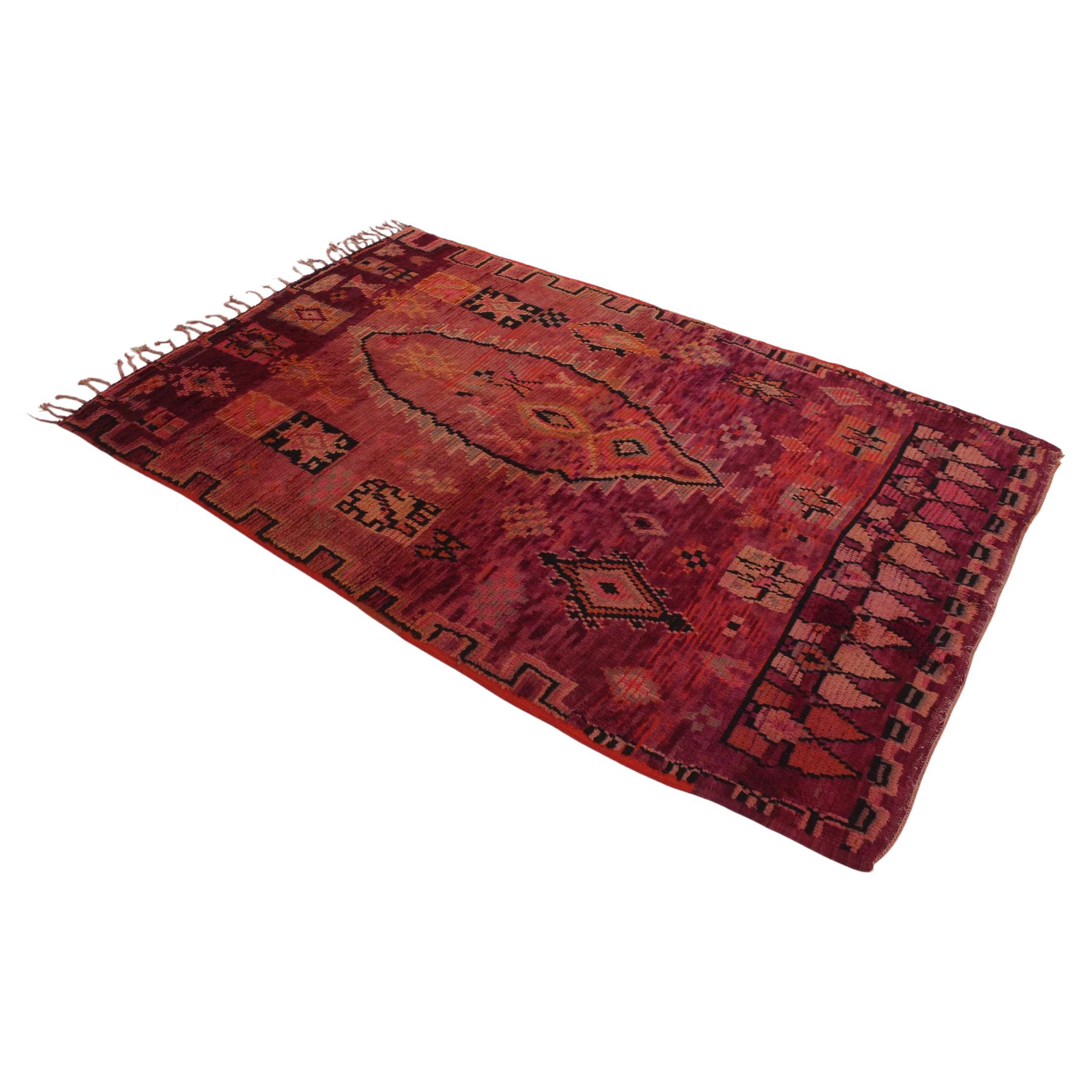 Vintage Moroccan Boujad rug - Red/purple - 5.3x8.1feet / 162x247cm