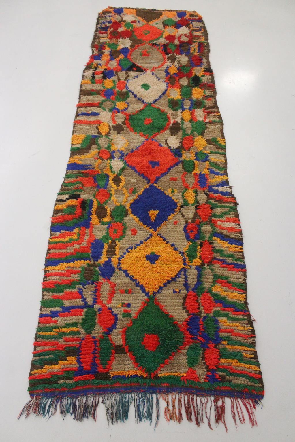 Vintage marokkanischen Boujad Läufer Teppich - Brown / Multicolor - 3.6x12.3feet / 109x377cm im Angebot 2