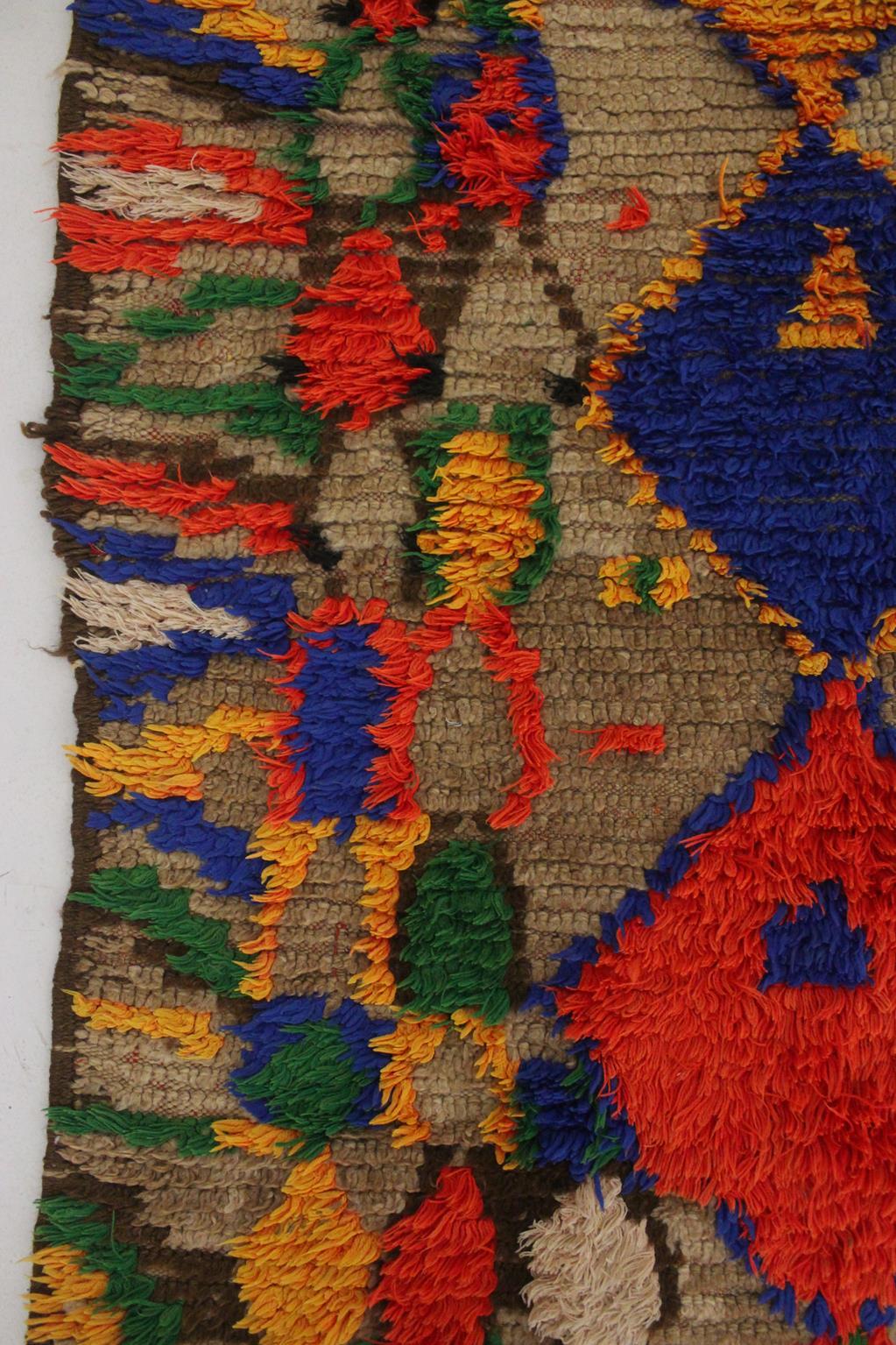 Vintage marokkanischen Boujad Läufer Teppich - Brown / Multicolor - 3.6x12.3feet / 109x377cm im Angebot 4