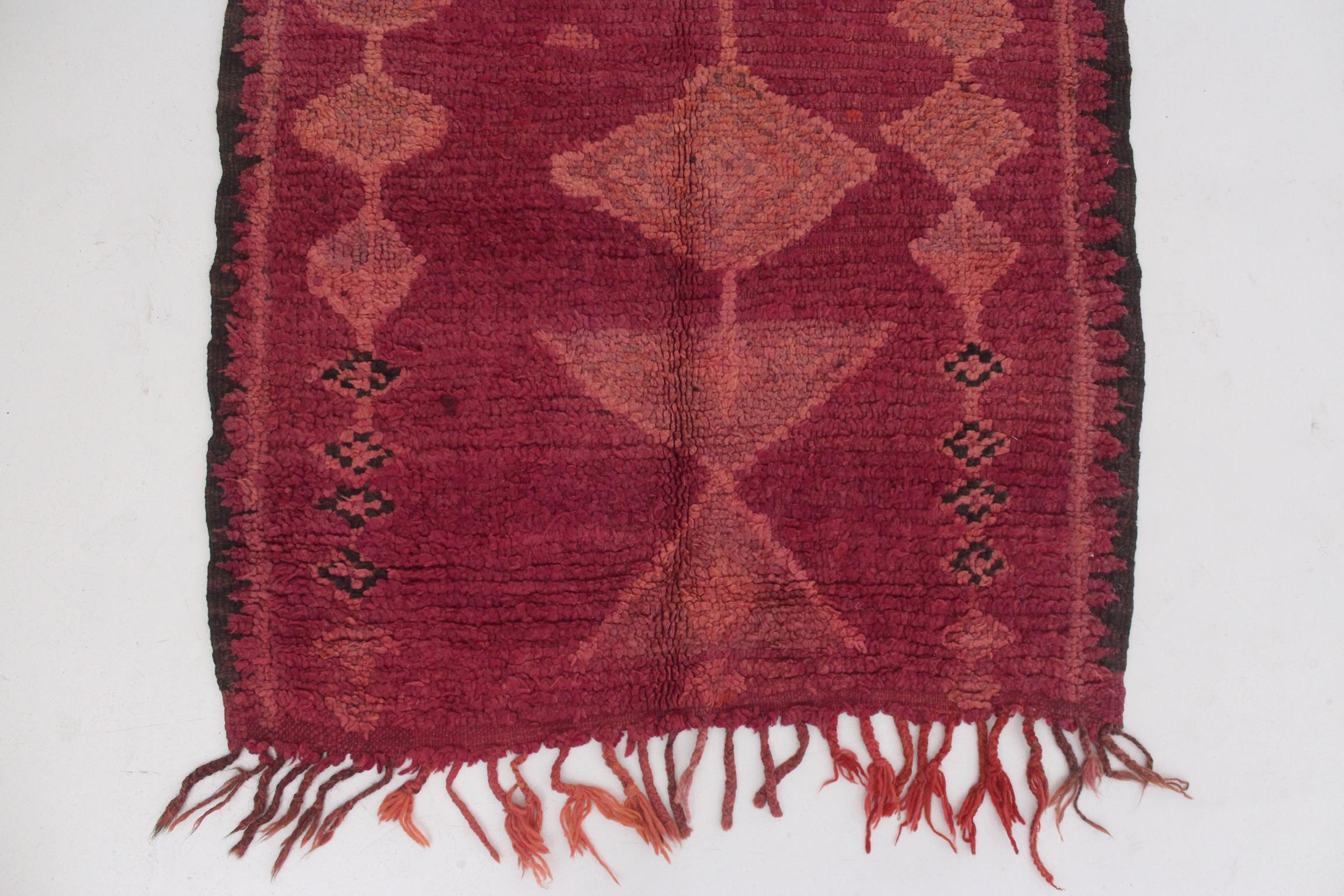Hand-Woven Vintage Moroccan Boujad runner rug - Raspberry - 3.4x10.5feet / 105x320cm For Sale
