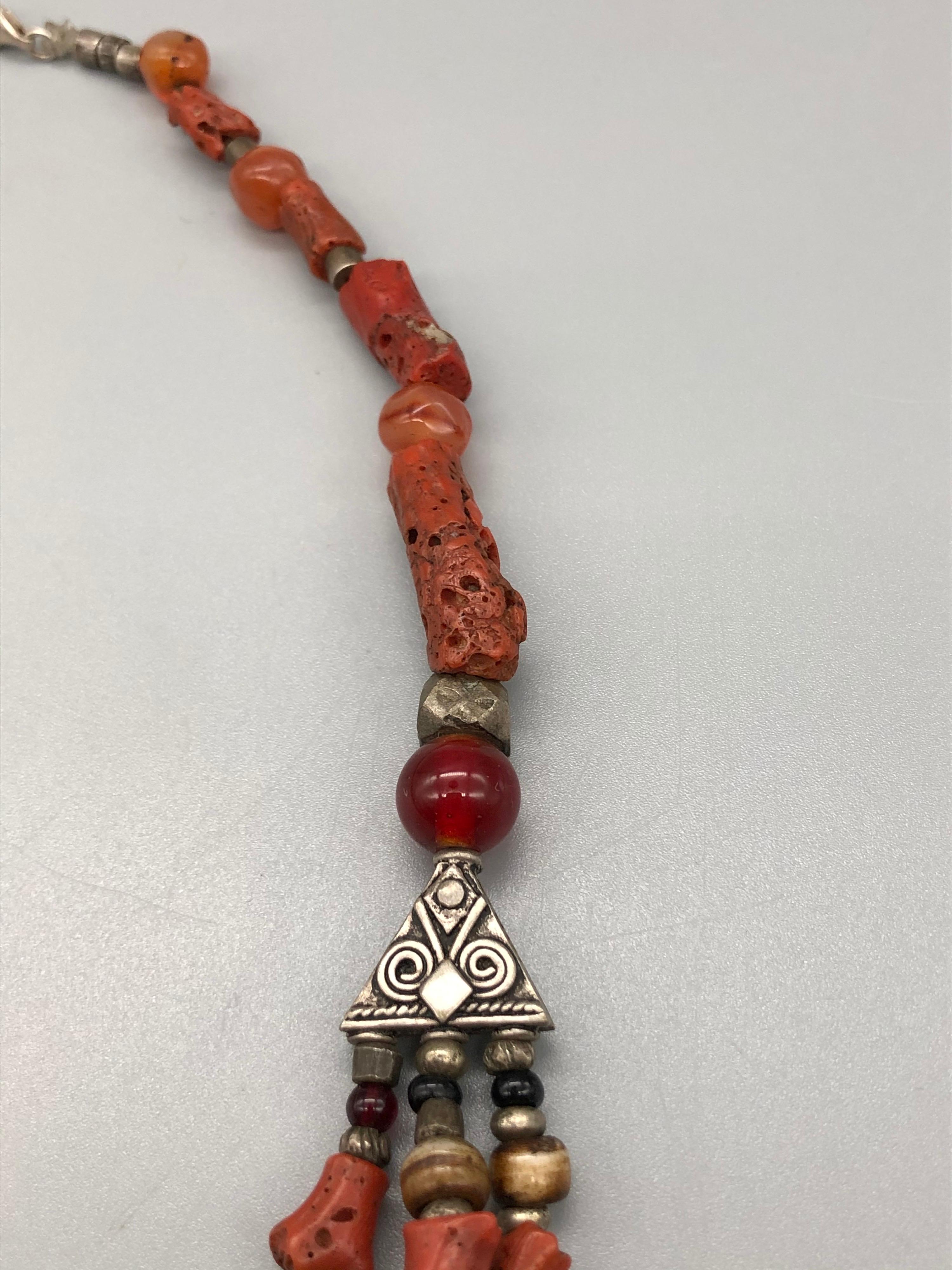 Vintage Moroccan Branch Coral Necklace, Handmade Multi-Strand, Silver, Agate In Good Condition For Sale In Vineyard Haven, MA