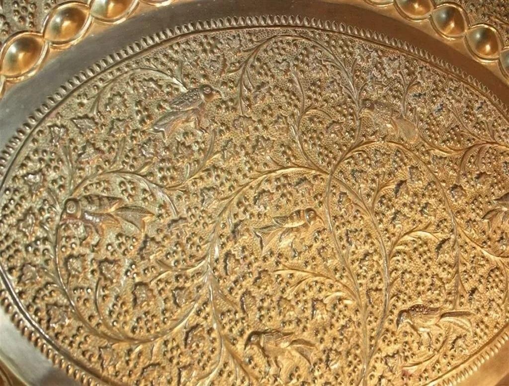 Unknown Vintage Moroccan Brass Bird Embossed Oval Tray Folding Small Coffee Table For Sale