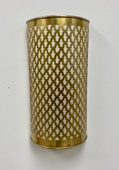 Paire d'appliques ou de lanternes en laiton d'origine marocaine