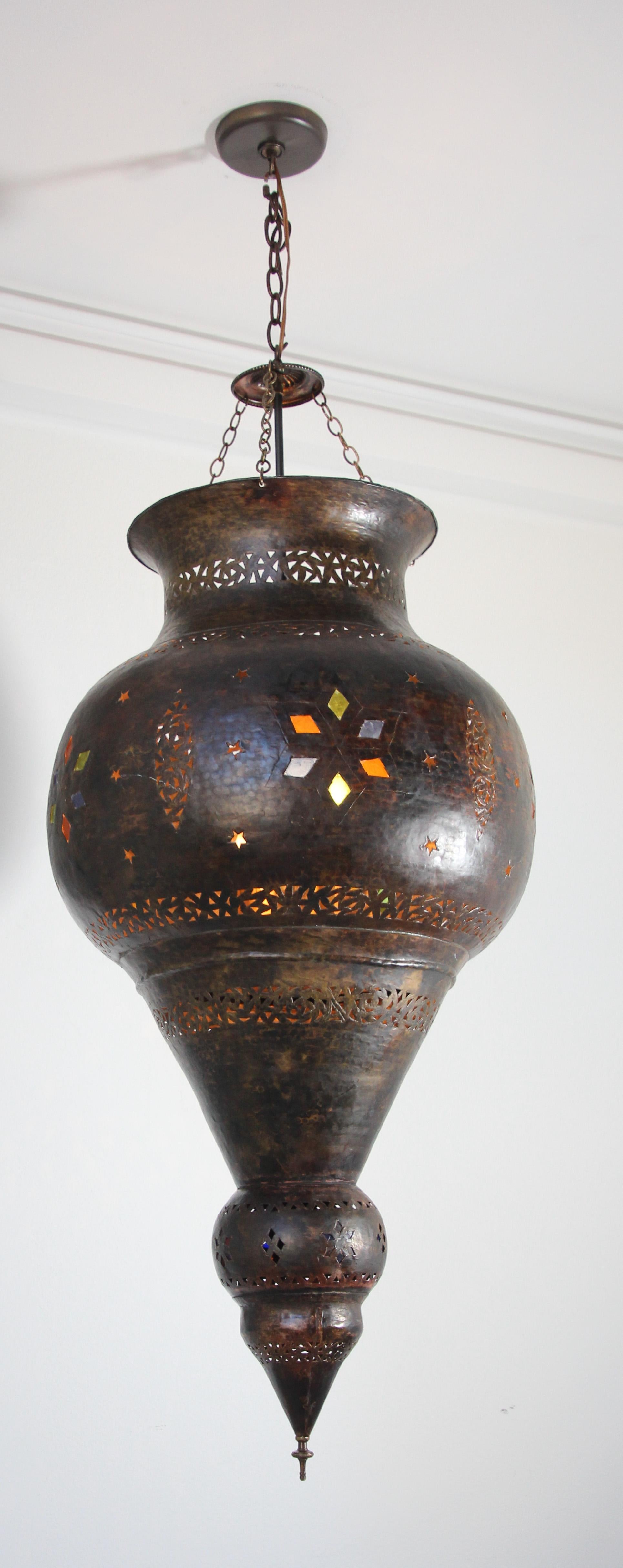 Vintage Moroccan Bronze Moorish Chandelier For Sale 2